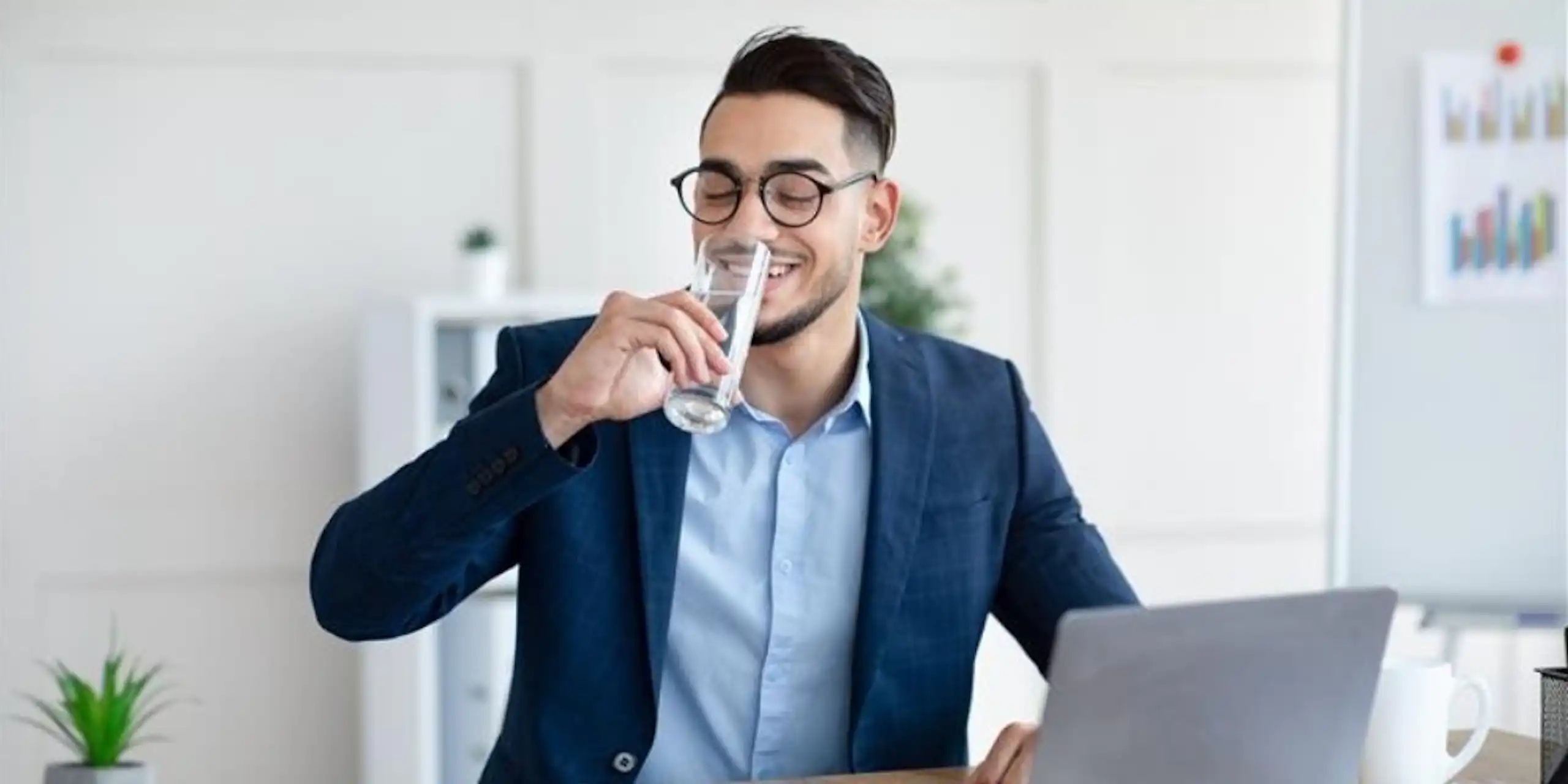 Nutrition and hydration in the workplace Nutrition and hydration in the workplace