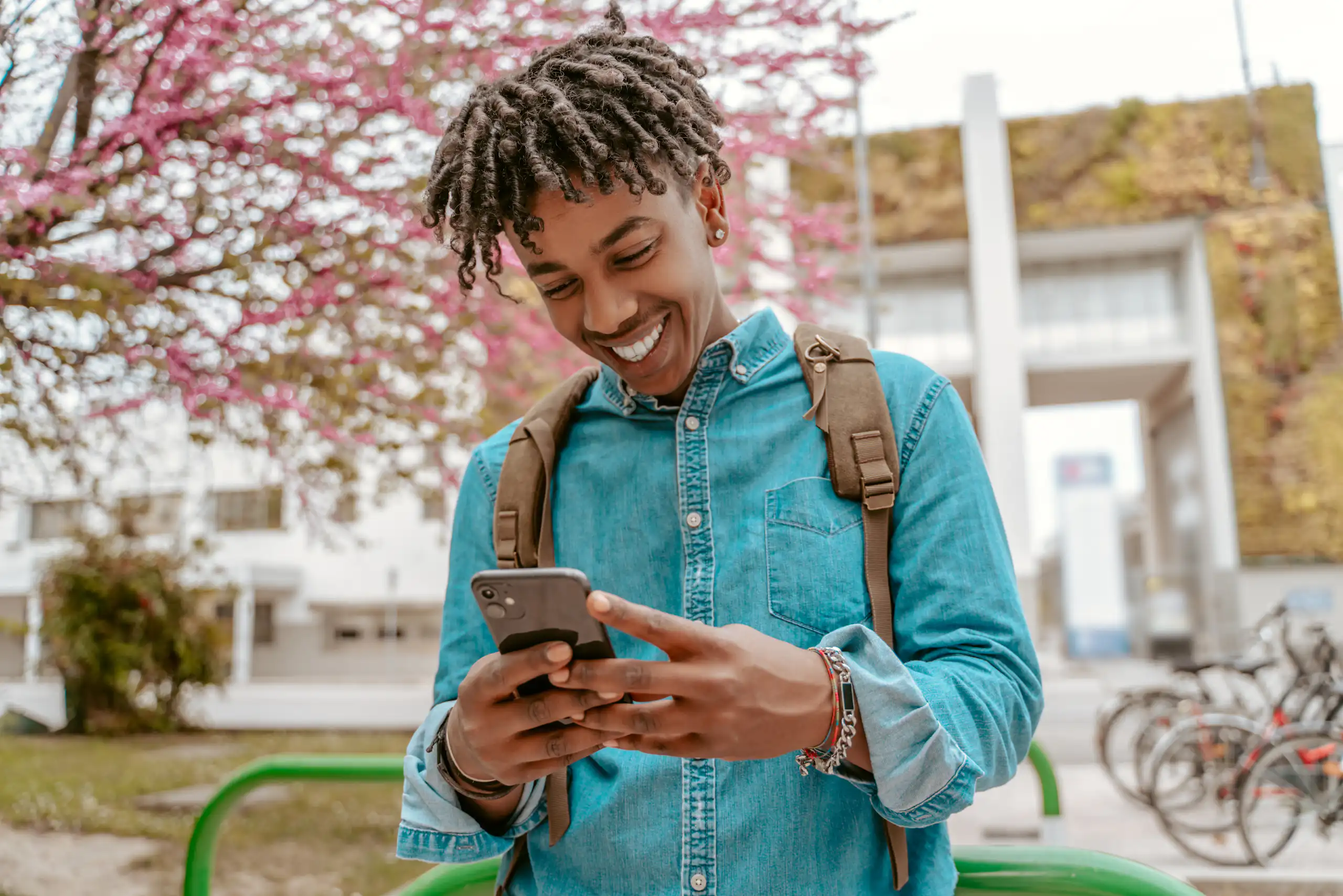 Wellbeing Apps for employees and managers Wellbeing Apps for employees and managers
