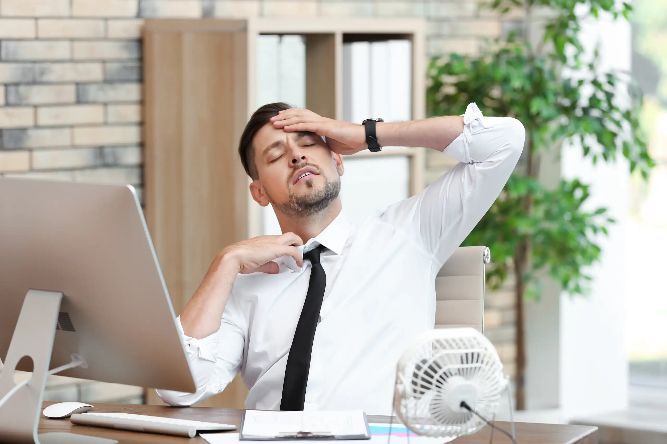 Summer anxiety in the workplace SAD