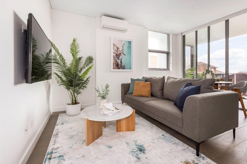 Lounge - One Bedroom Apartment - Urban Rest - Azure Apartments - Sydney