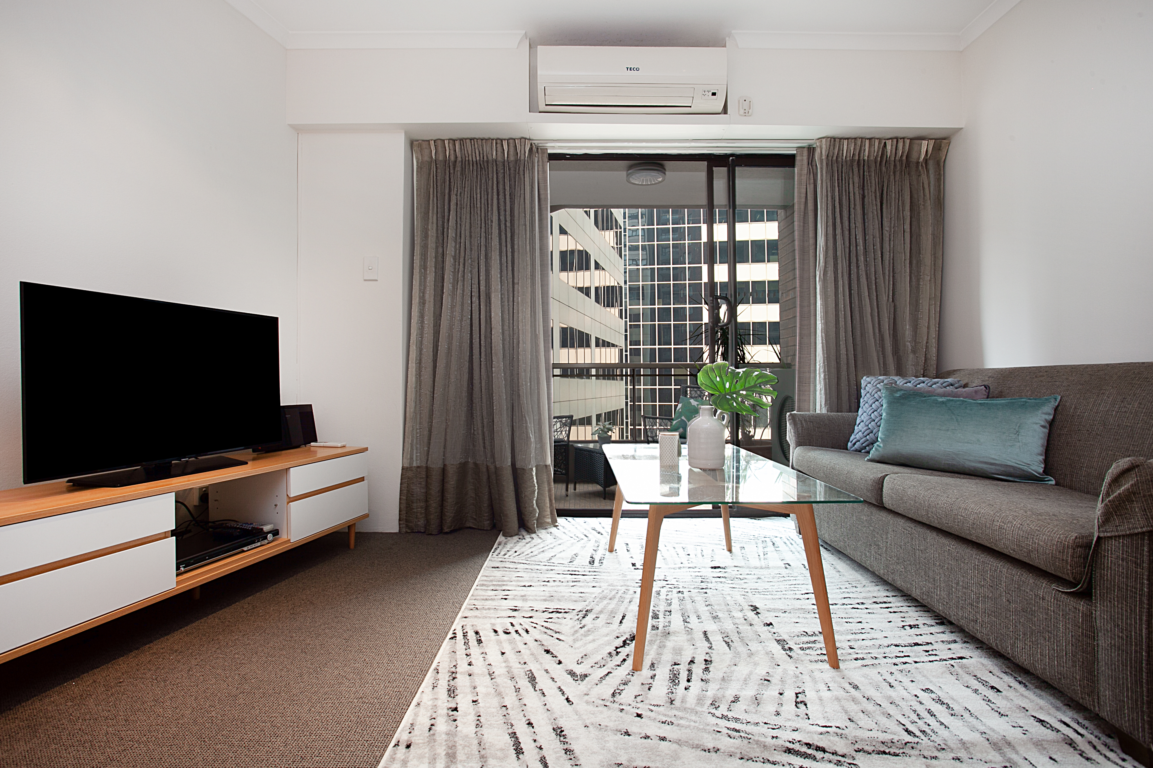 Lounge - One Bedroom Studio Apartment - Urban Rest - The York Studio Apartments - Sydney