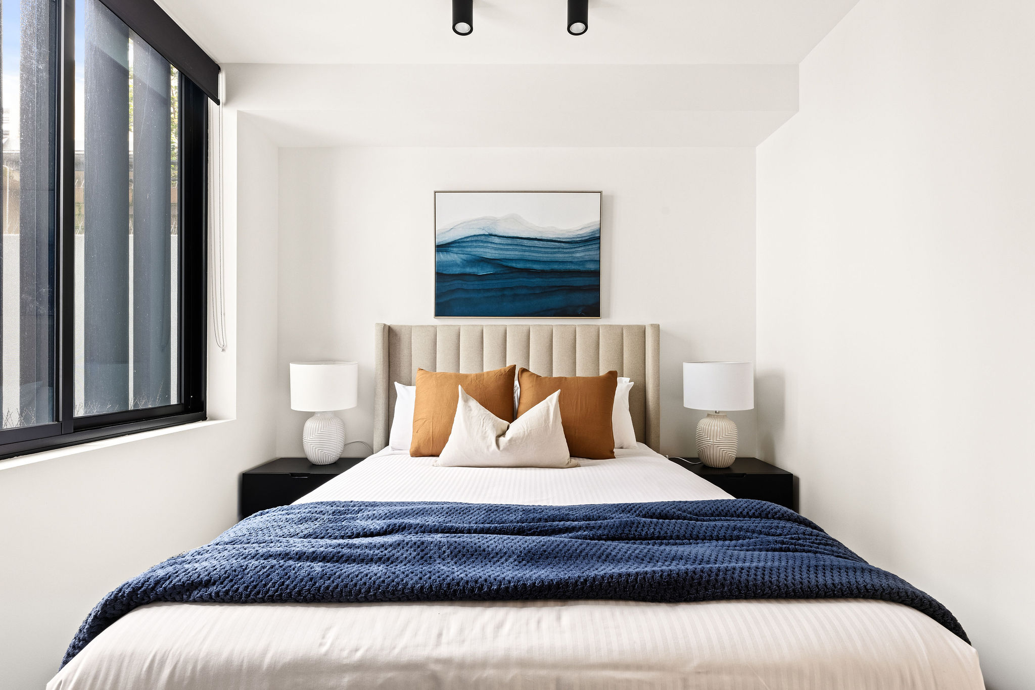 Bedroom - One Bedroom Apartment - Urban Rest - Cinema Suites Apartments - Sydney