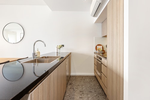Kitchen - One Bedroom Superior Apartment - Urban Rest - Cinema Suites Apartments - Sydney