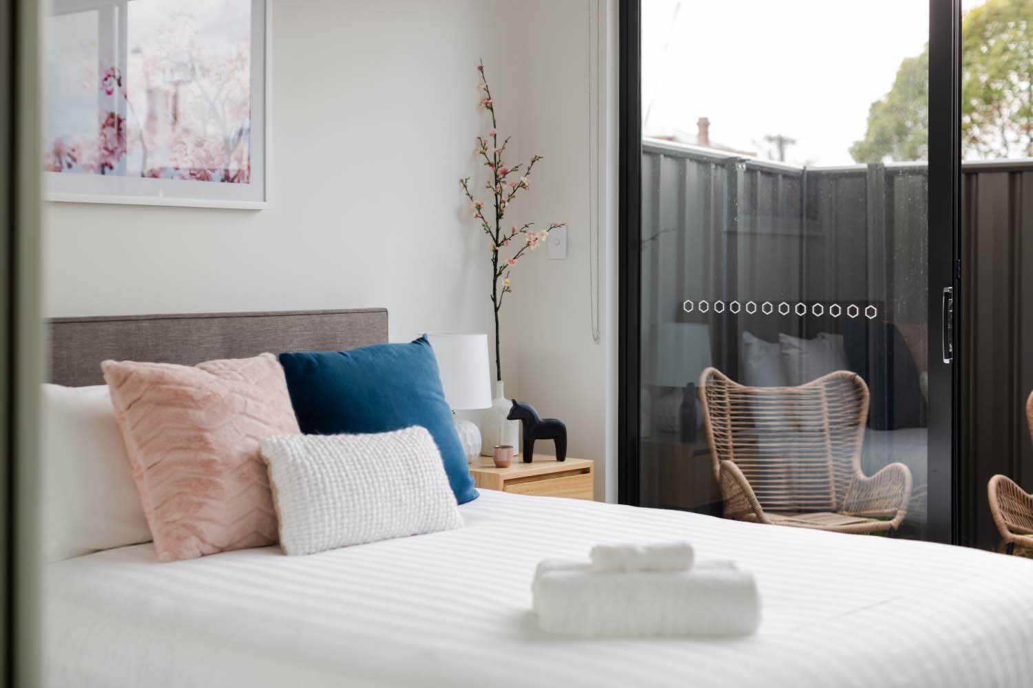 Master Bedroom - Little Grenfell Apartments - Adelaide - Urban Rest