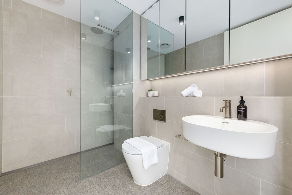 Bathroom - One Bedroom Studio Apartment - Urban Rest - The Surry Apartments - Sydney