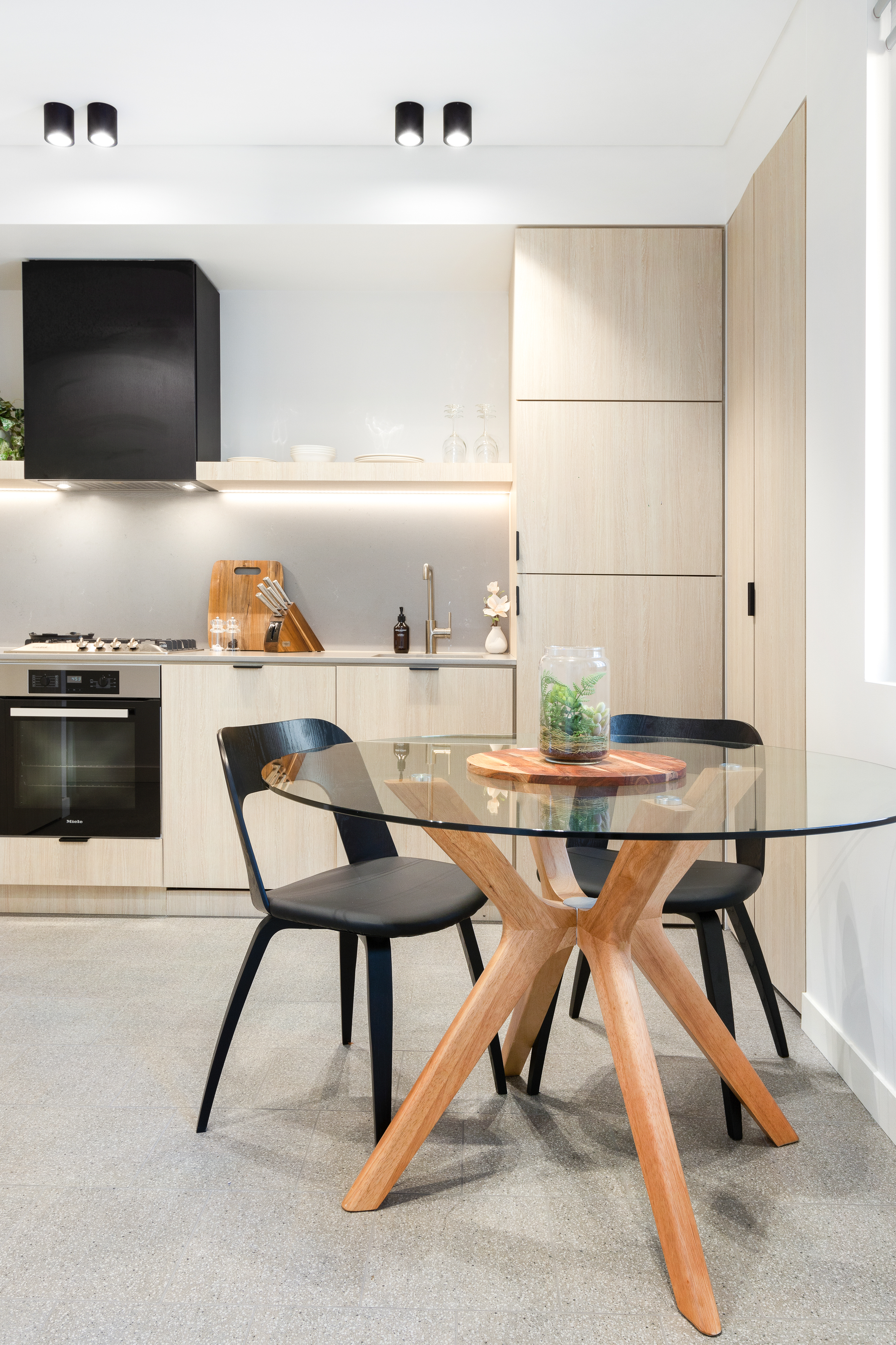 Dining - One Bedroom Apartment - Urban Rest - The Surry Apartments - Sydney