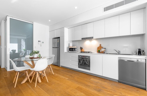 Kitchen - One Bedroom Apartment - Urban Rest - Waterloo St Apartments - Sydney