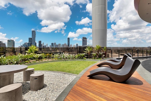 Rooftop - Halo Apartments - Brisbane - Urban Rest