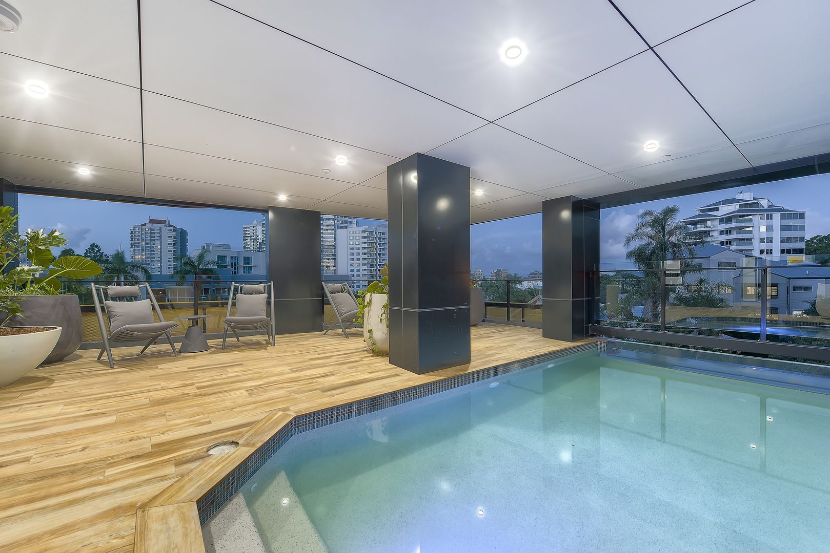 Pool - The Monterey Apartments - Brisbane - Urban Rest