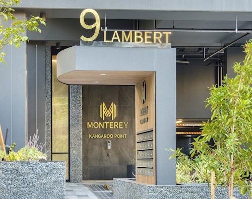 Entrance - The Monterey Apartments - Brisbane - Urban Rest