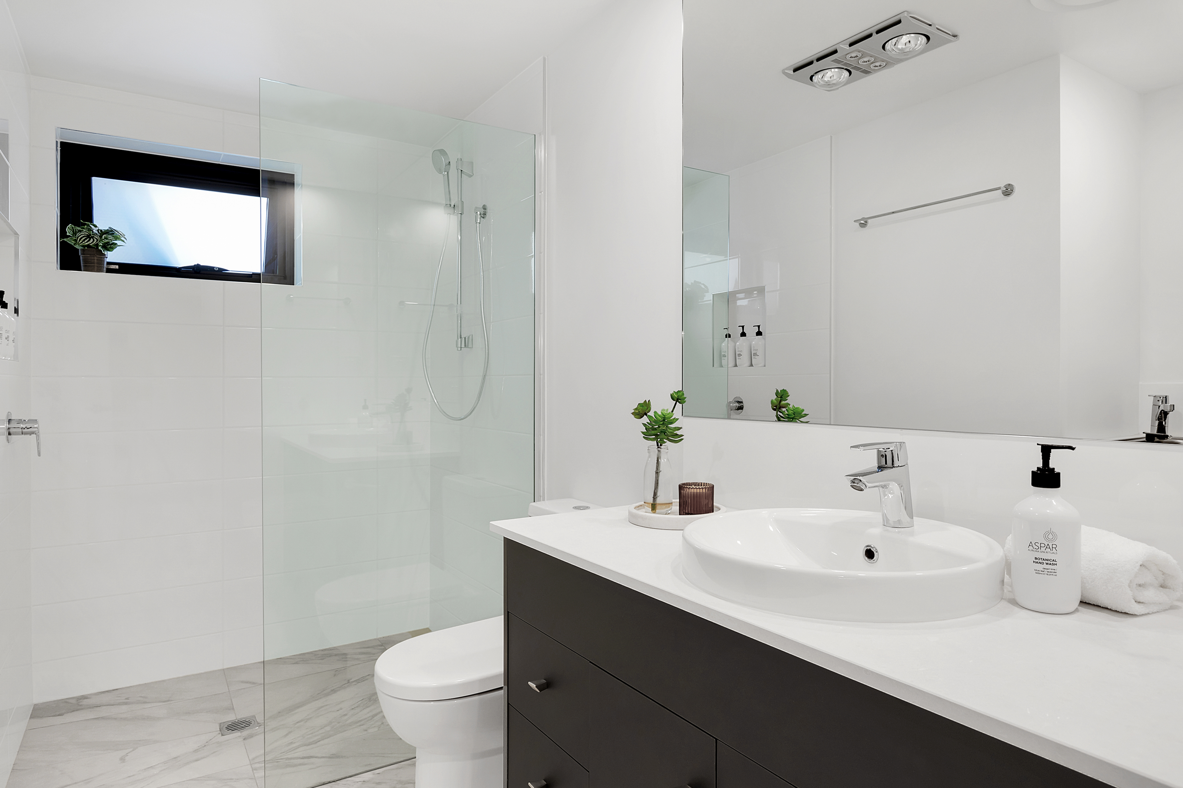 Bathroom - One Bedroom Apartment - Urban Rest - The Monterey Apartments - Brisbane