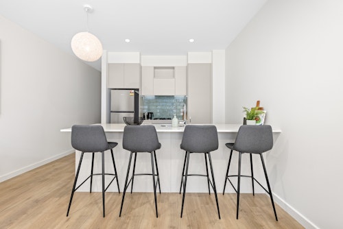 Dining - Three Bedroom Apartment - Urban Rest - Hobart Lane Apartments - Adelaide