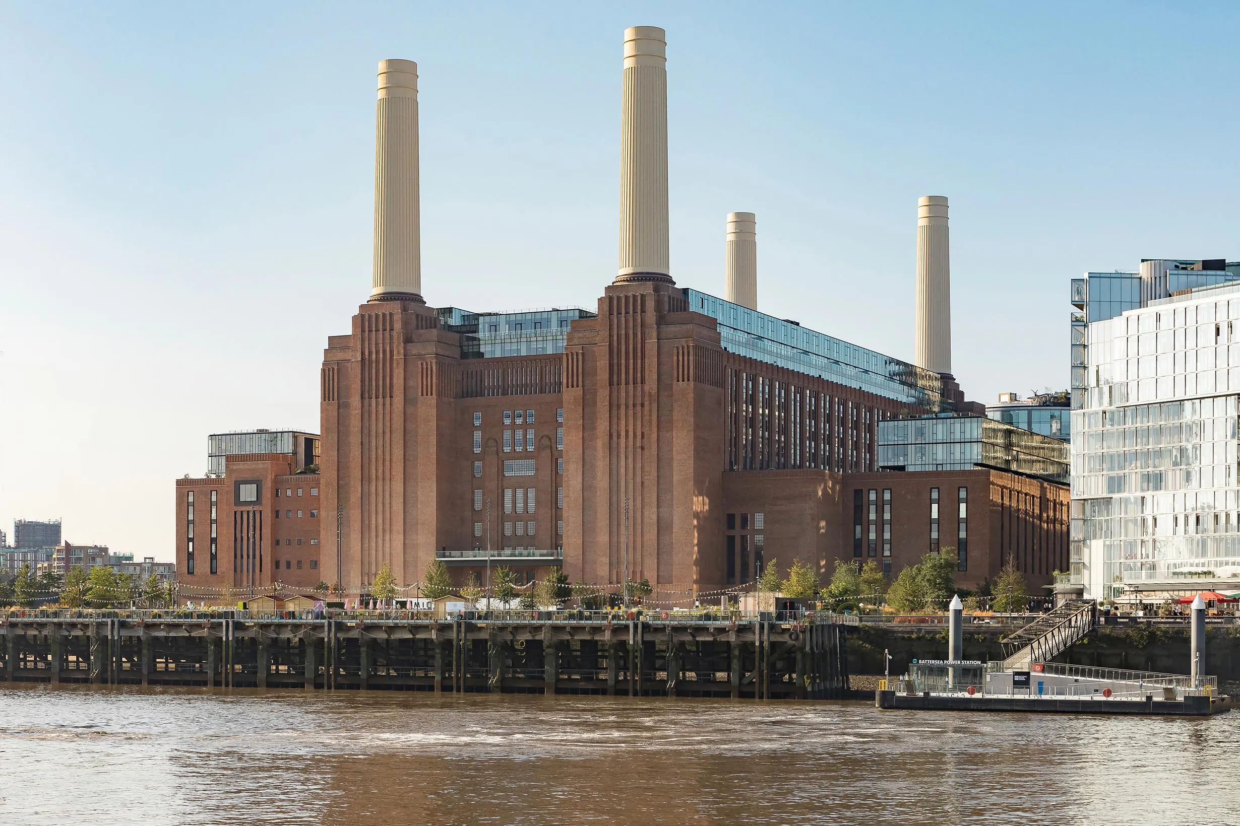24-hours in nine elms-londons up-and-coming neighbourhood urban rest