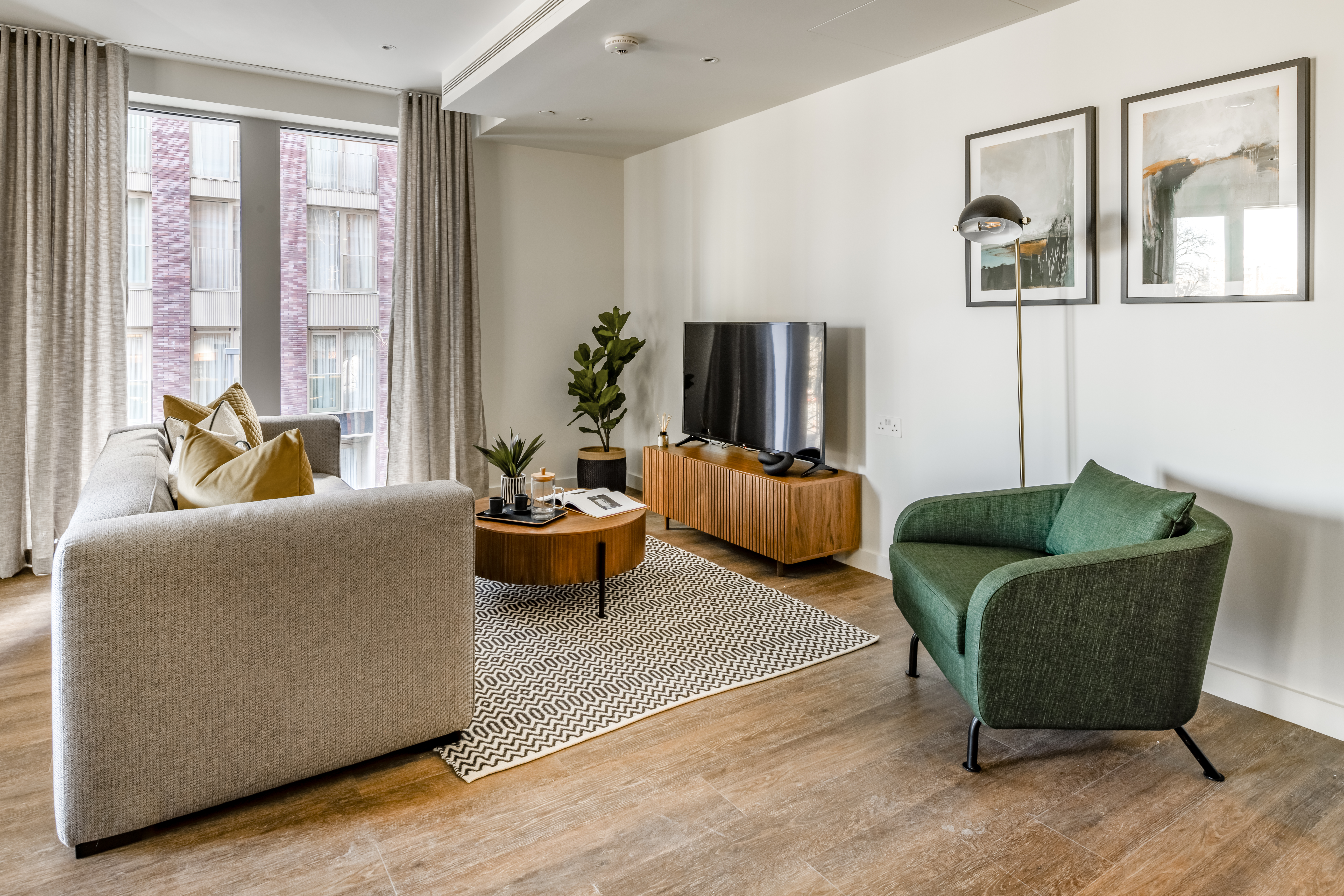 Lounge - Two Bedroom Apartment - Urban rest Battersea Apartments - London - Urban Rest