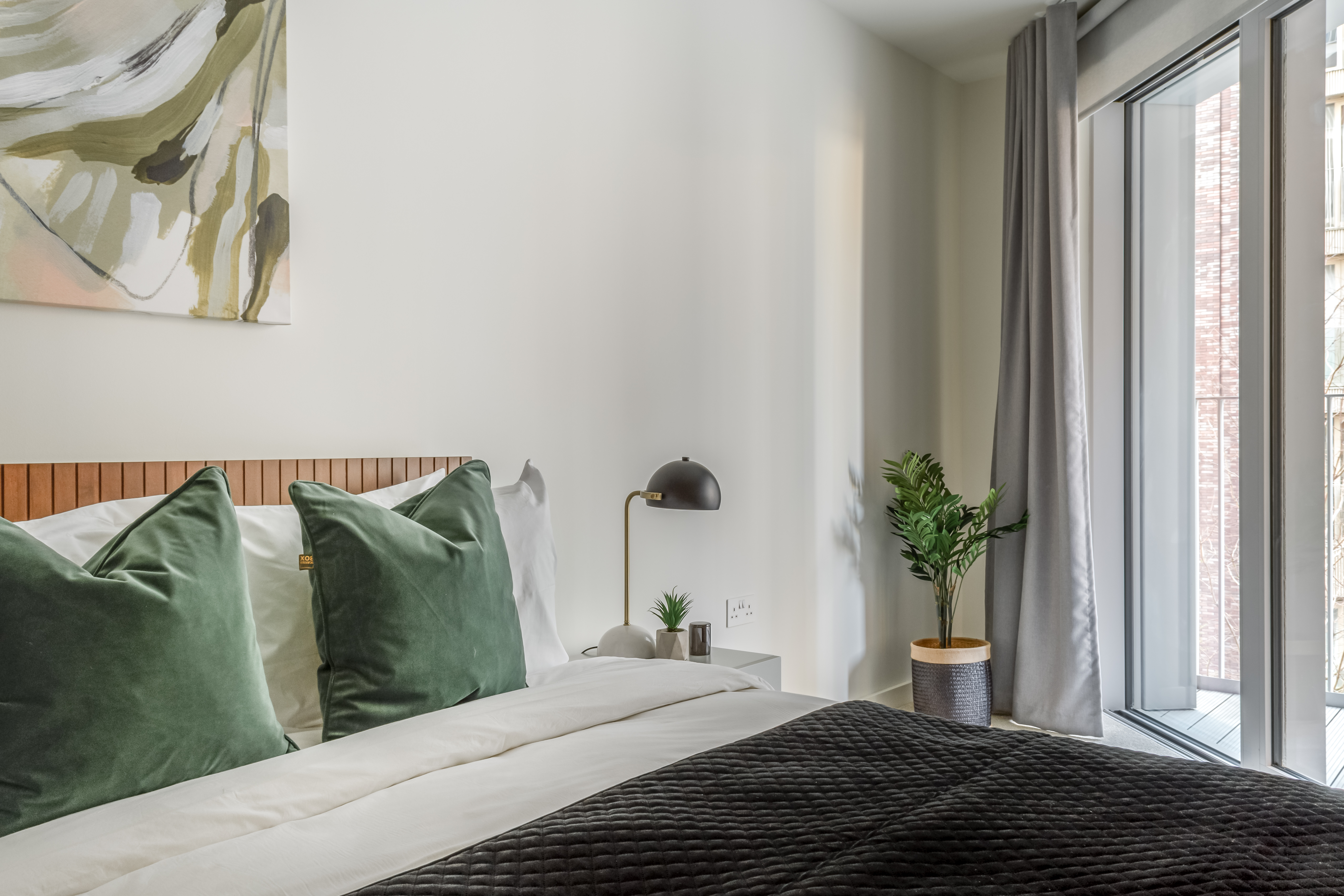 Bedroom - Urban rest Battersea Apartments - London - Urban Rest