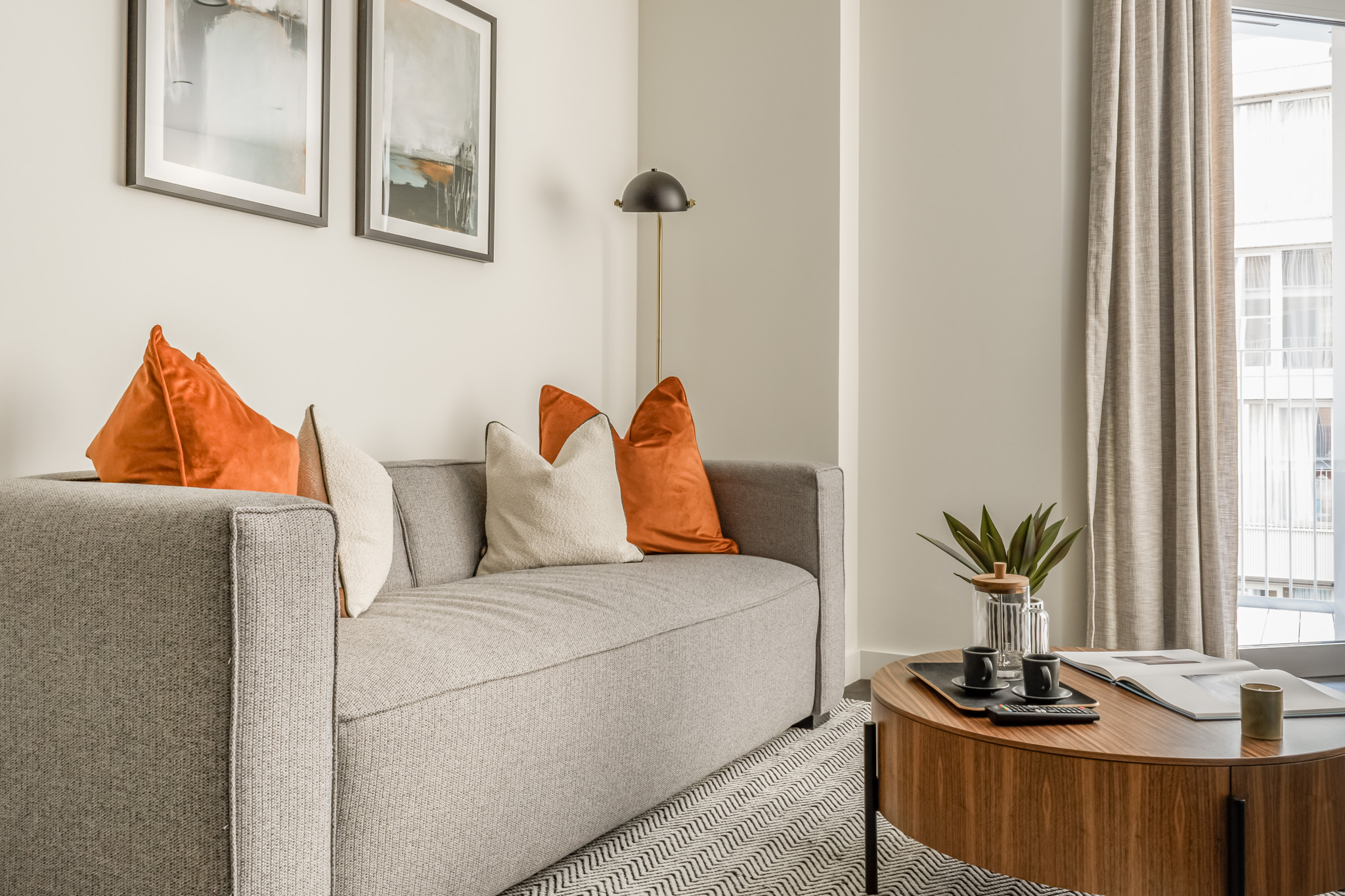 Sofa - One Bedroom Apartment - Urban rest Battersea Apartments - London - Urban Rest