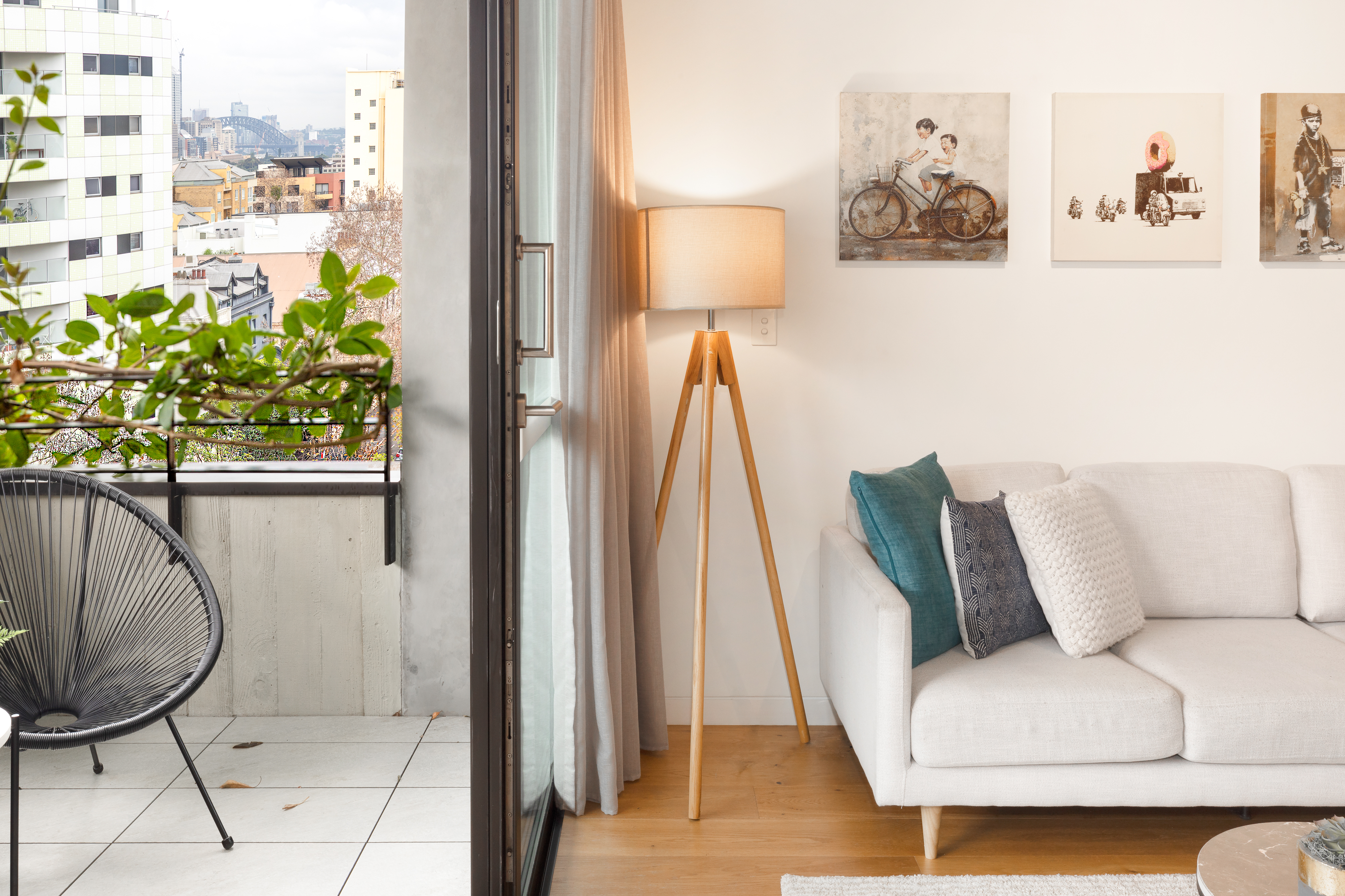 Balcony 3 - Short Lane Apartments - Sydney - Urban Rest