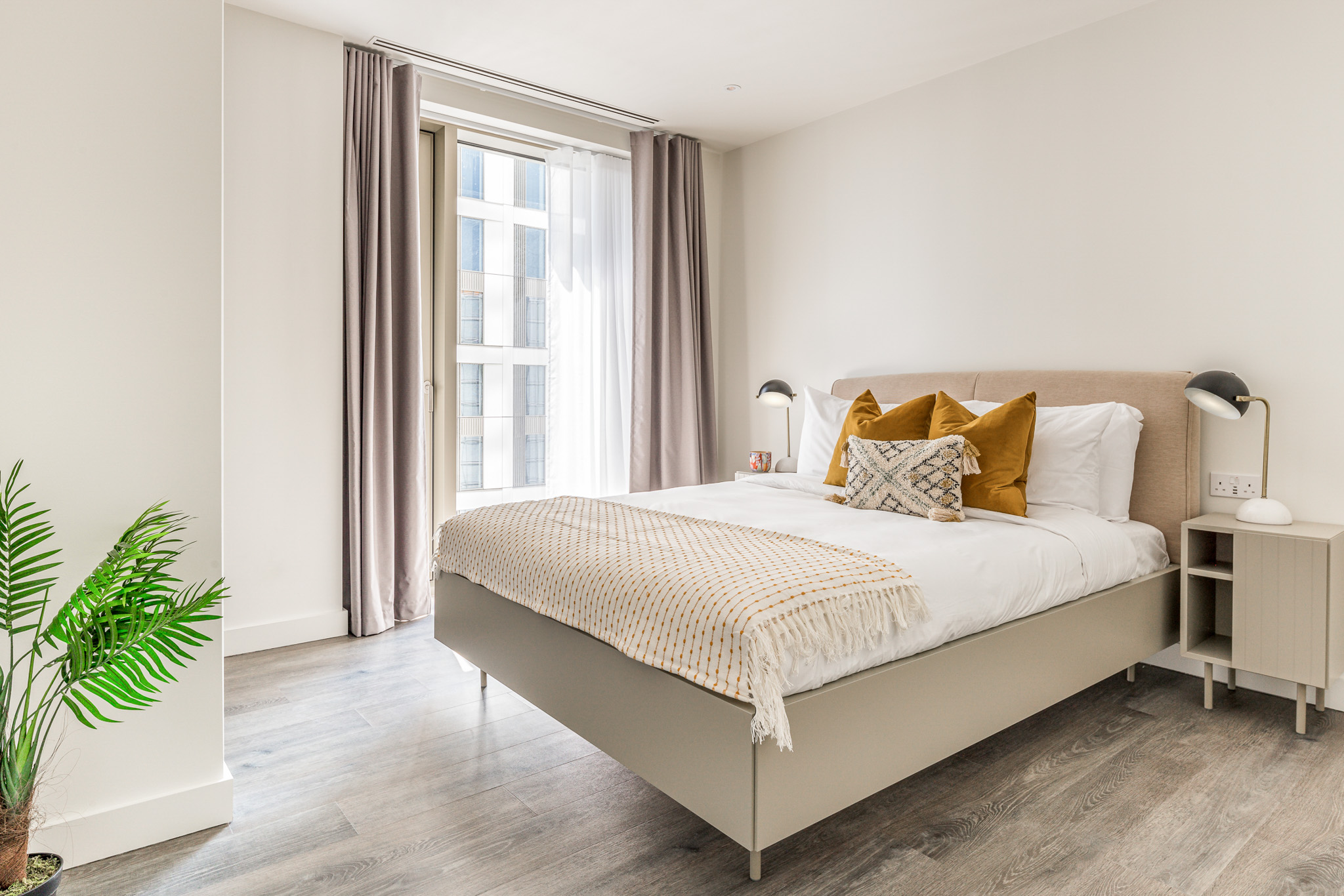 Bedroom - One Bedroom Apartment - Urban Rest - East Village Apartments - London