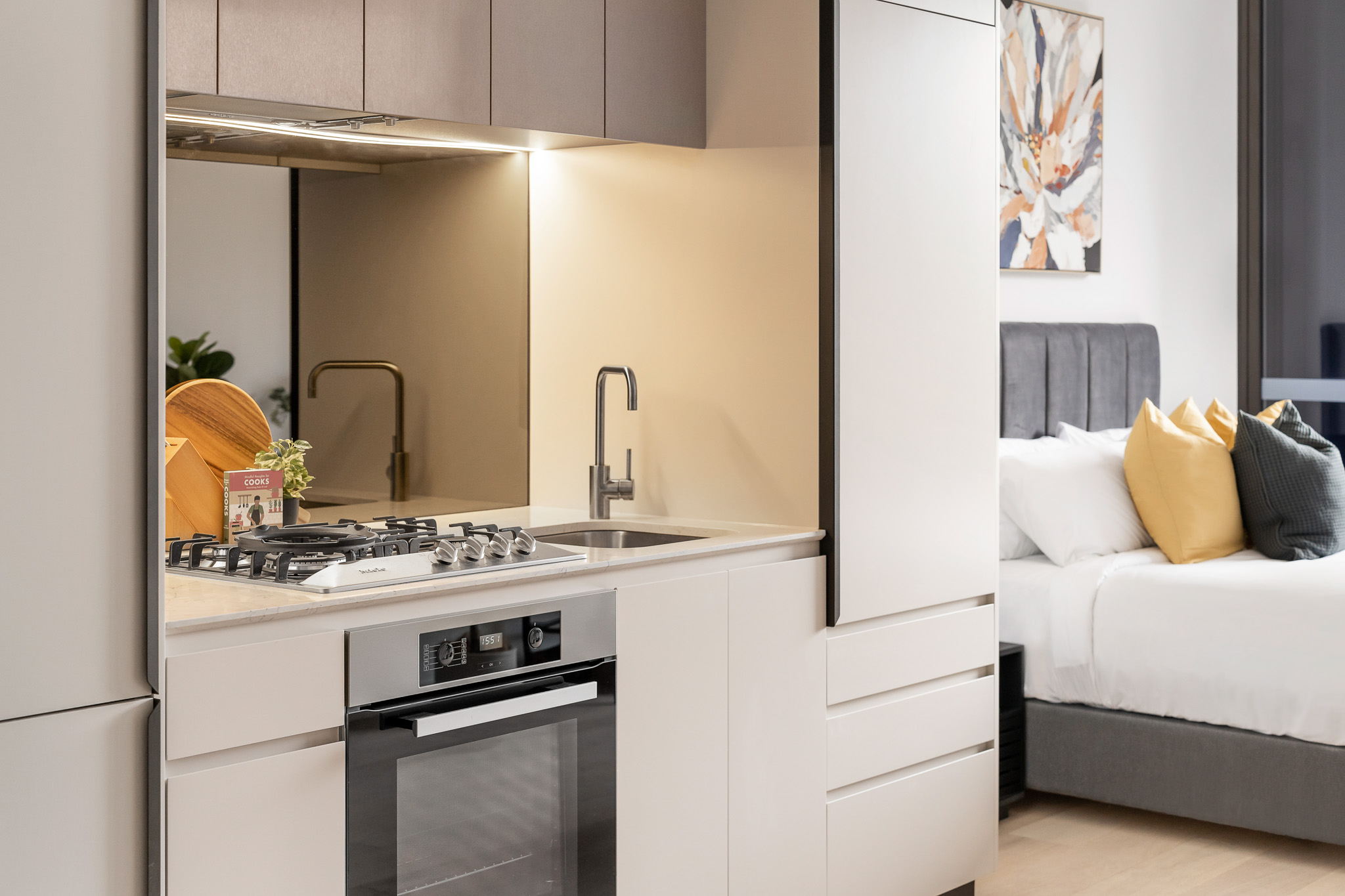 Kitchen - Studio Apartment - Urban Rest - North Sydney Apartments - Sydney