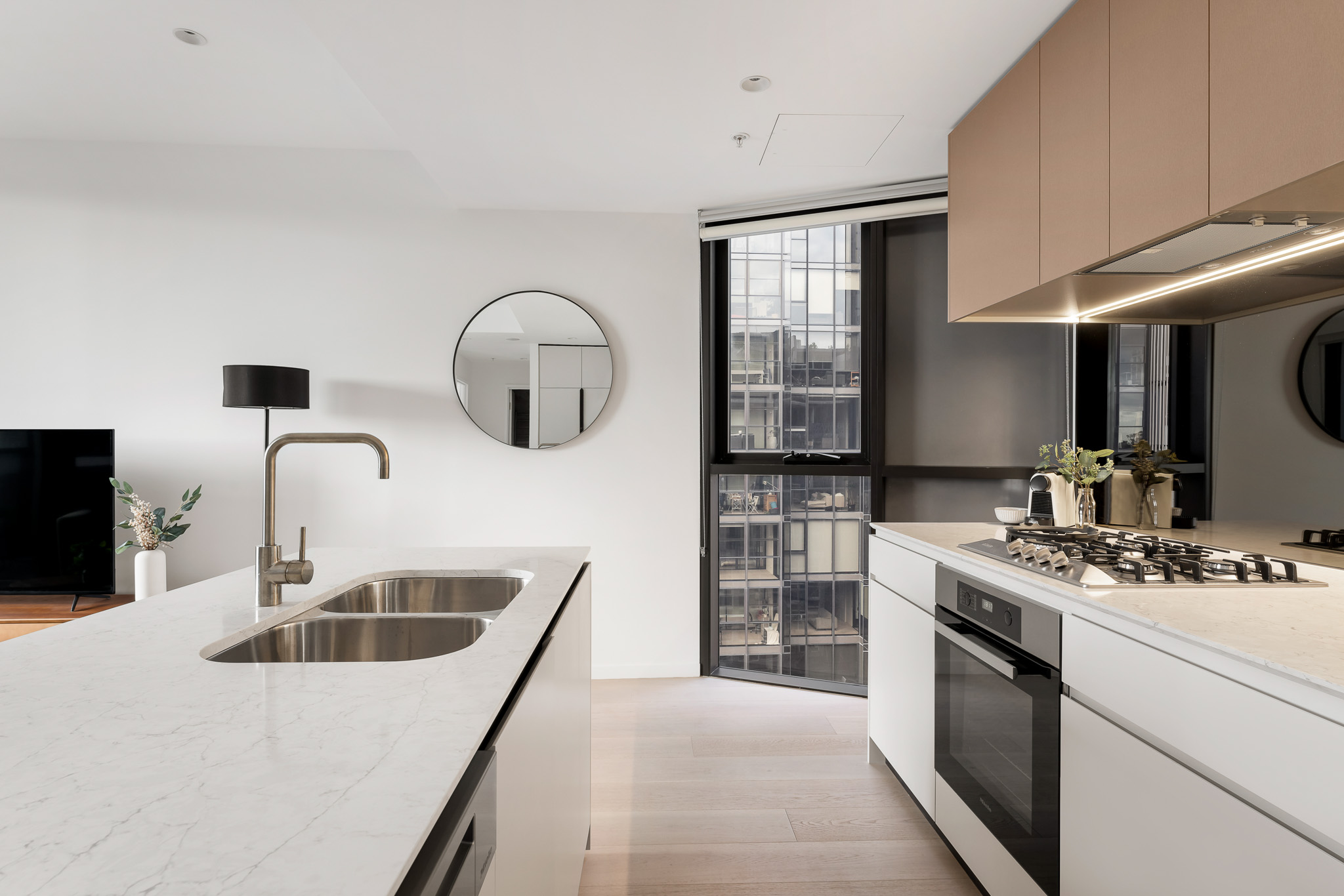 Kitchen - One Bedroom Apartment Plus Study - Urban Rest - North Sydney Apartments - Sydney
