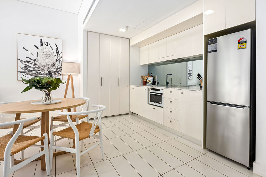 Kitchen - One Bedroom Apartment With Parking - Urban Rest - Alta Apartments - Sydney