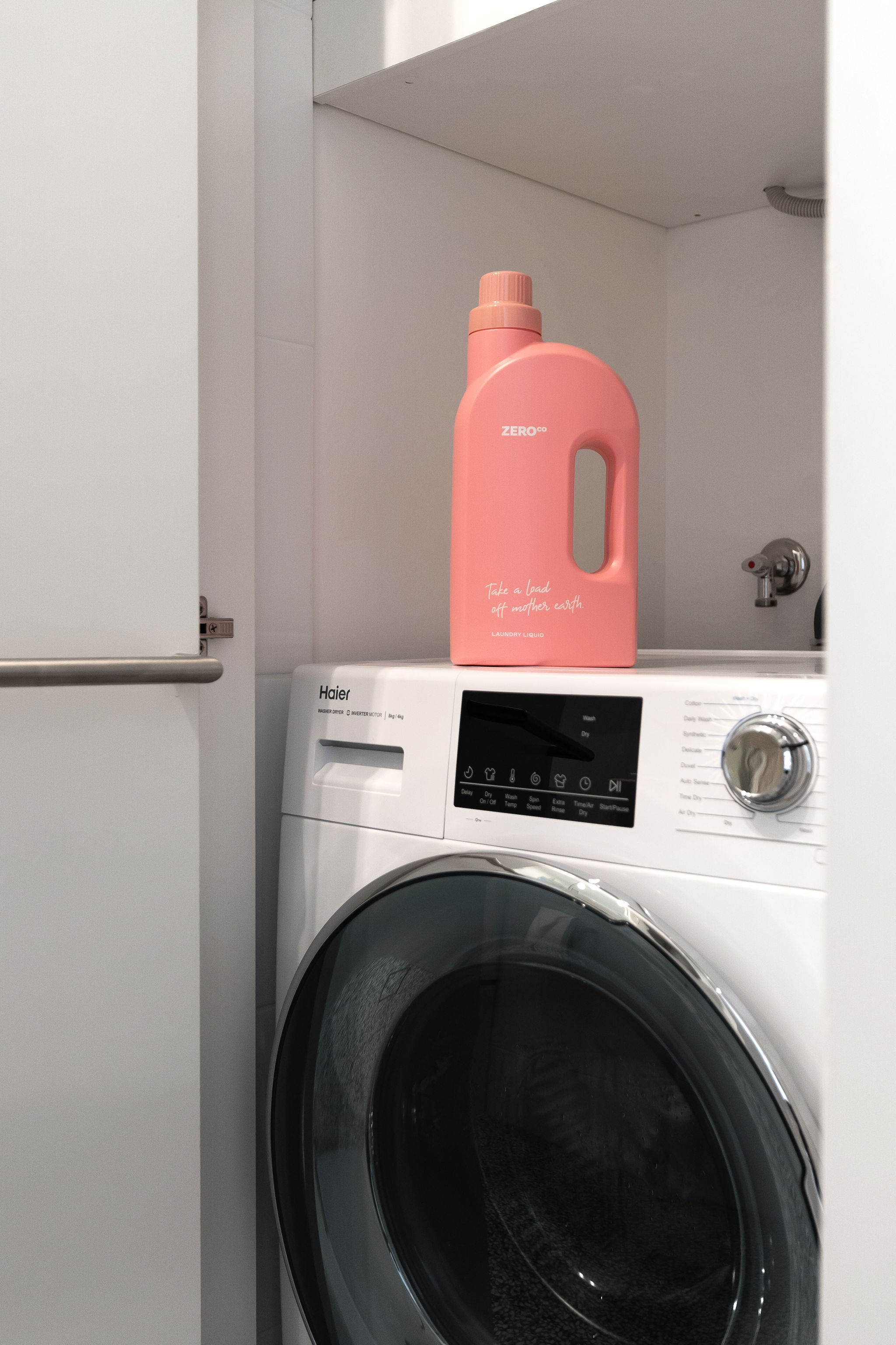 Laundry - One Bedroom Apartment - Urban Rest - Mulwarree Ave Apartments - Sydney