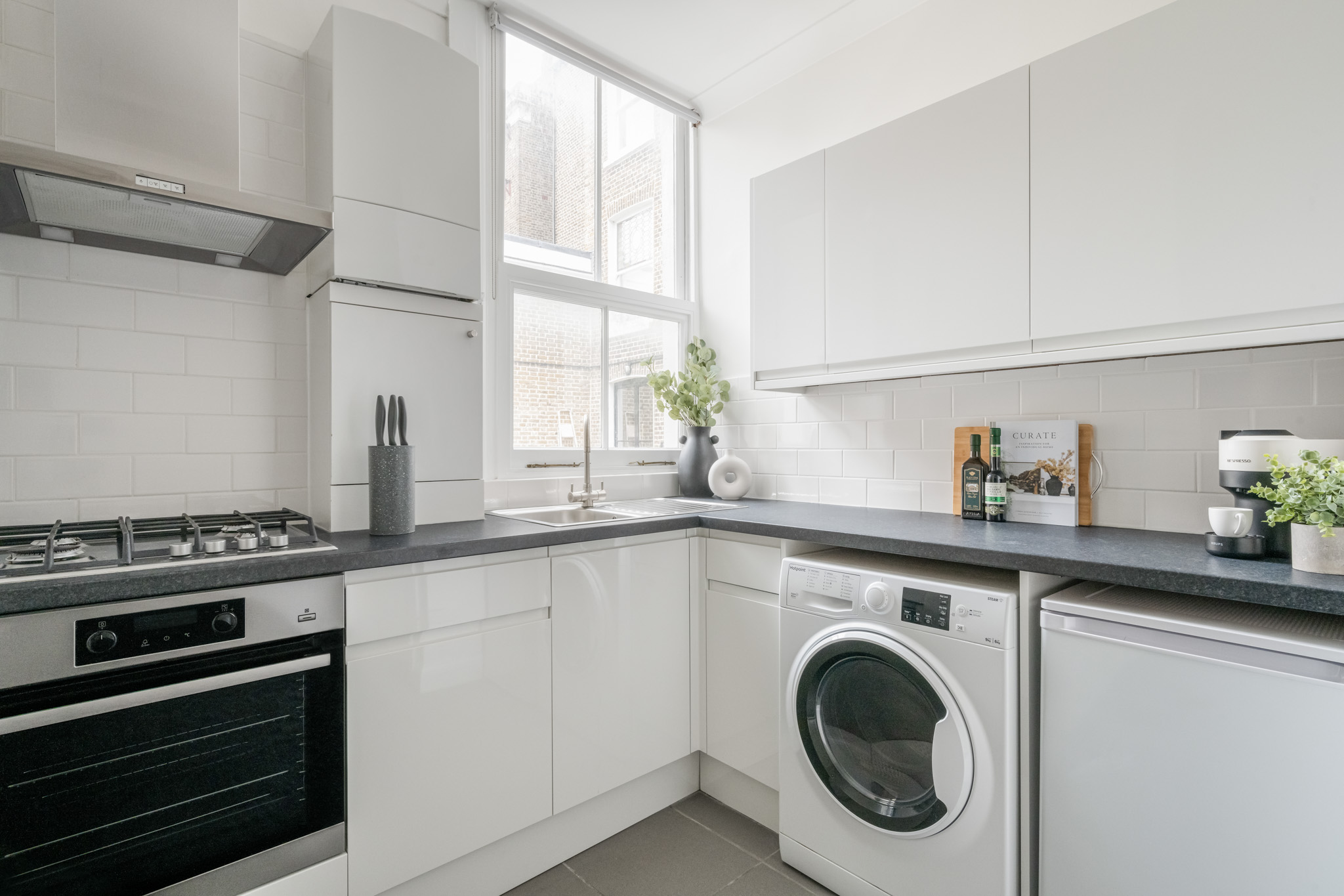 Kitchen - One Bedroom Apartment - Urban Rest Notting Hill - London