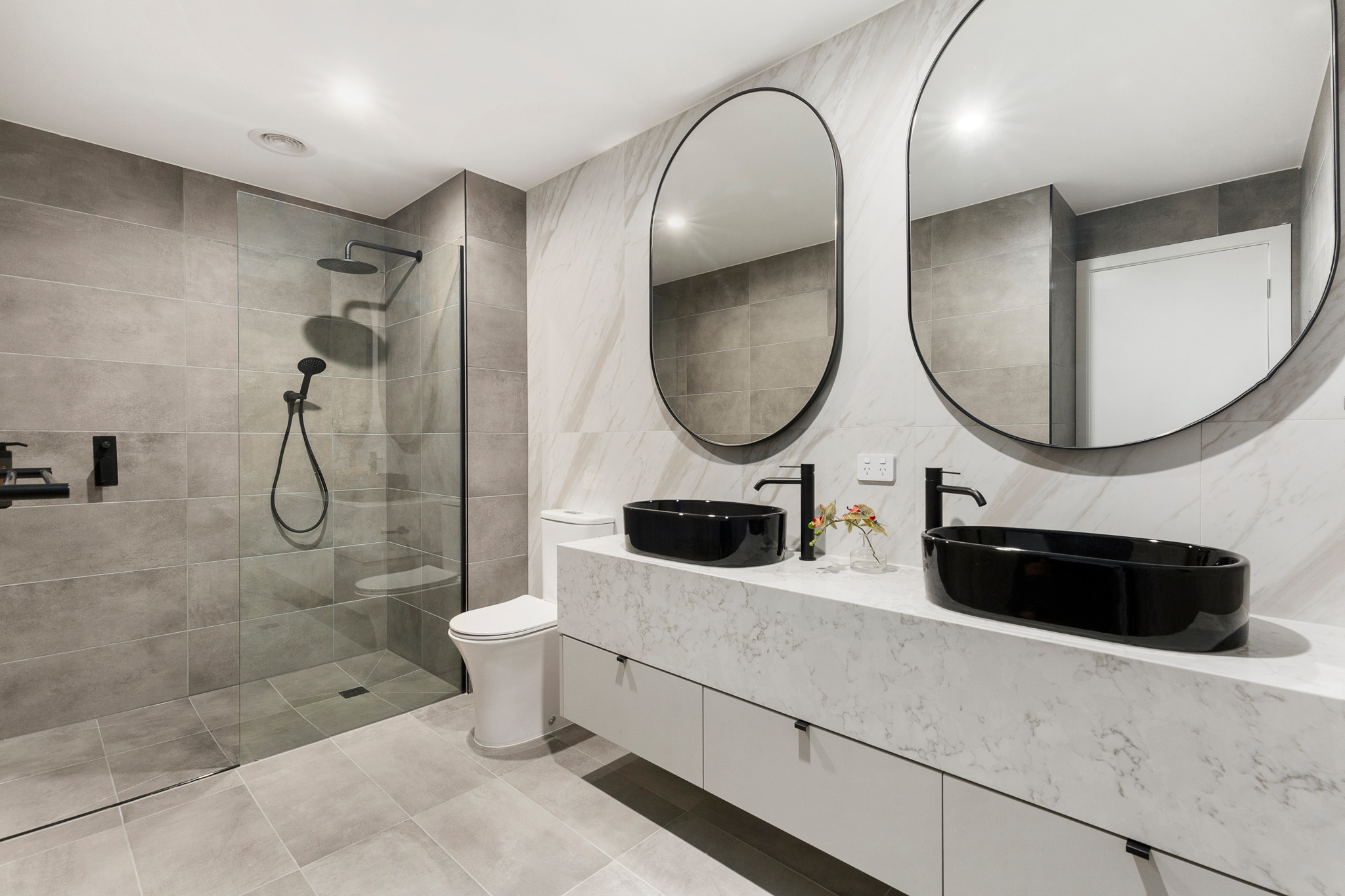 Bathroom - Two Bedroom Townhouse - Urban Rest Fitzroy North - Melbourne