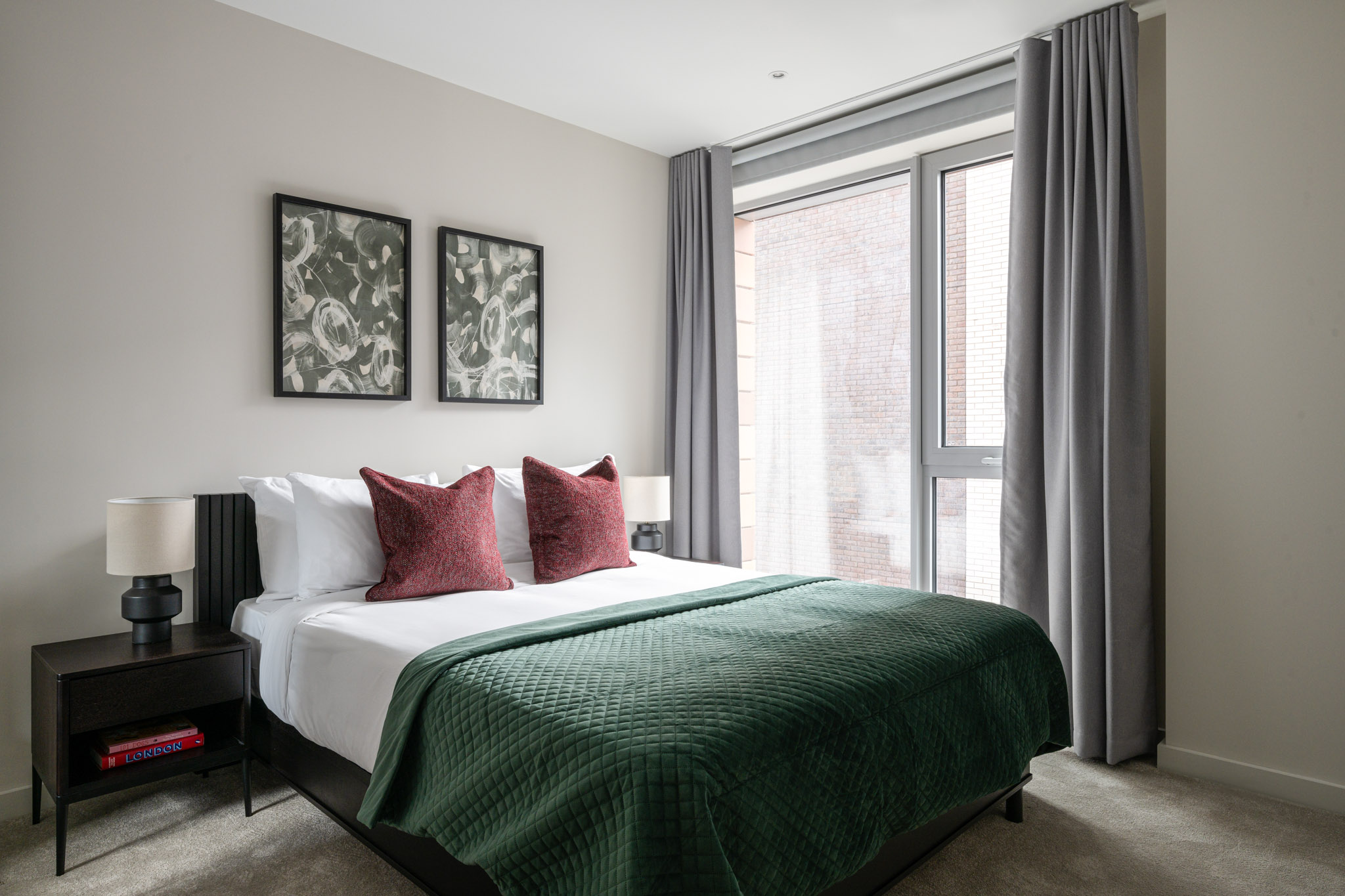 Bedroom - Two Bedroom Apartment - Urban rest Battersea Apartments - London - Urban Rest