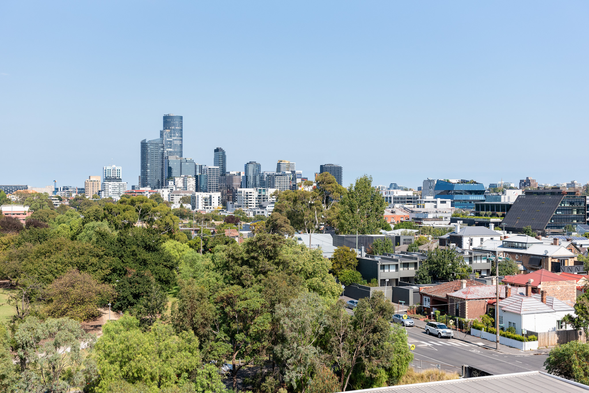 View - One Bedroom Apartment  With Study - Urban Rest Richmond