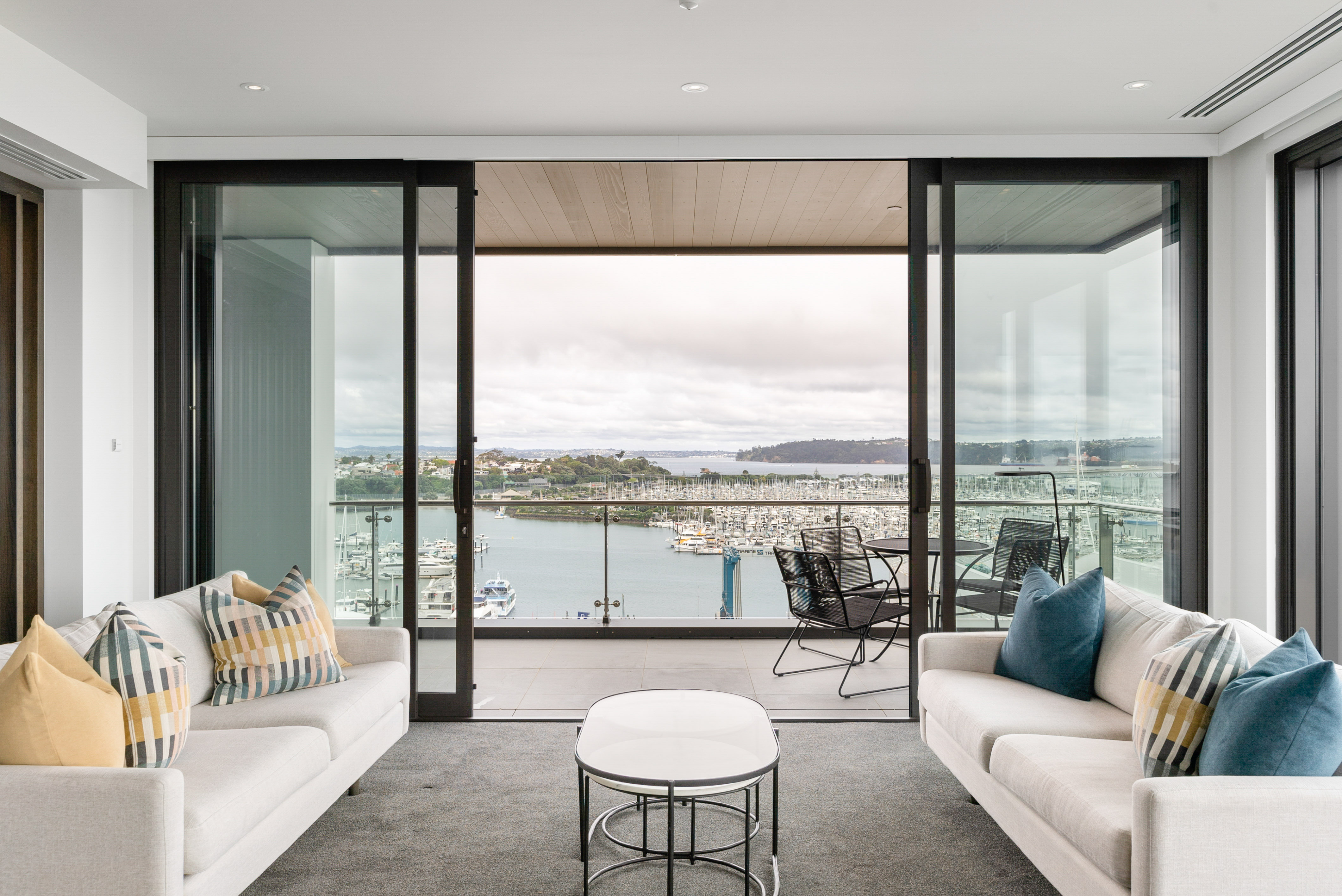 Lounge Room - Wynyard Quarter Apartments by Urban Rest - Auckland, New Zealand