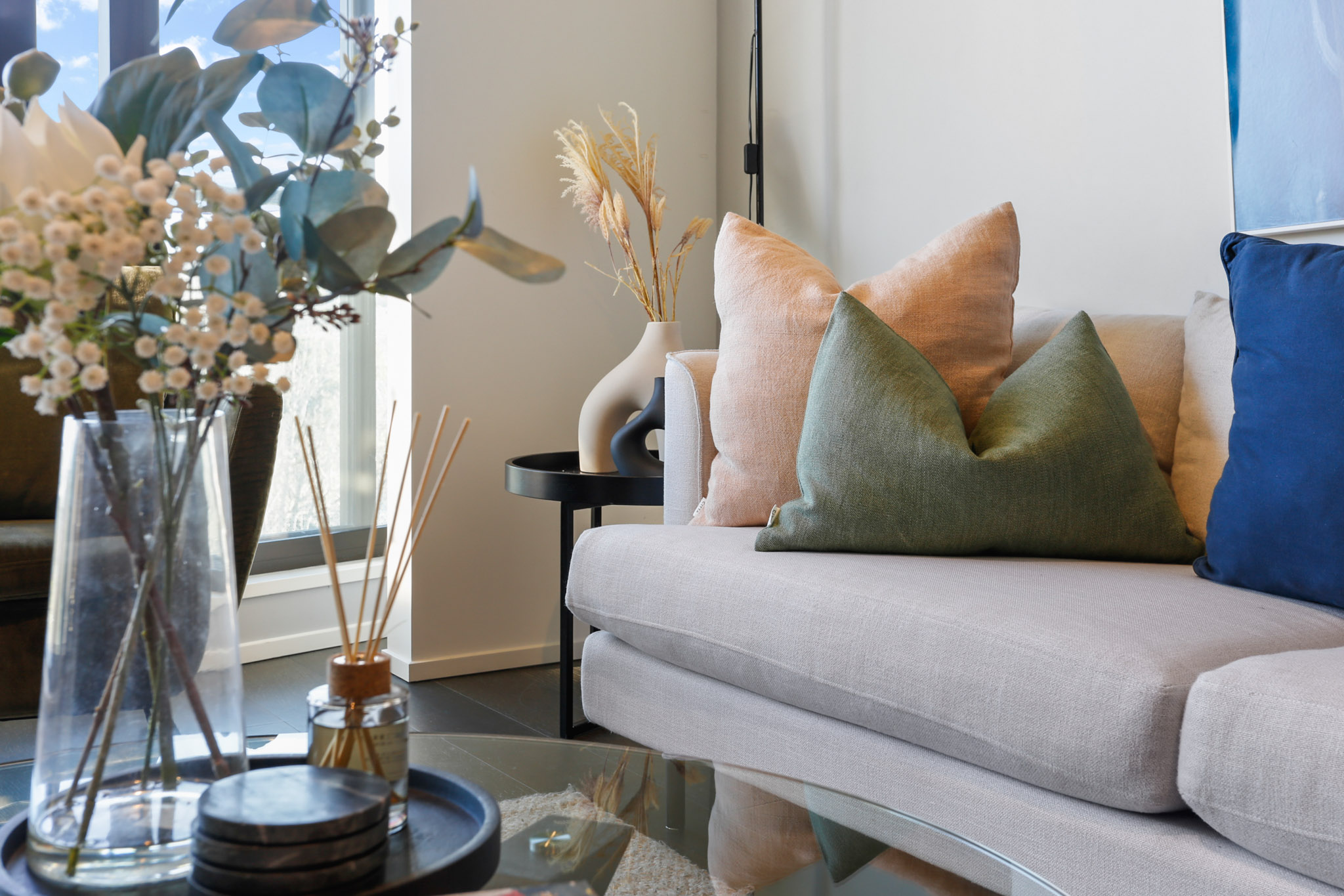 Lounge Room - The Grace Apartments by Urban Rest - Auckland New Zealand