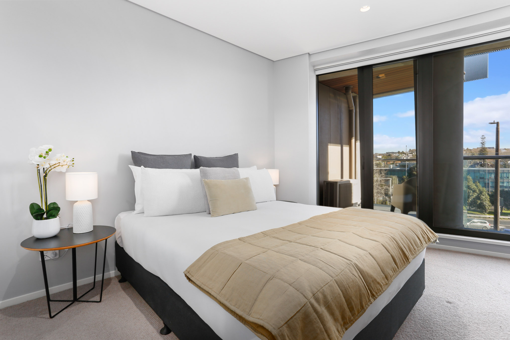 Bedroom - The Grace Apartments by Urban Rest - Auckland New Zealand