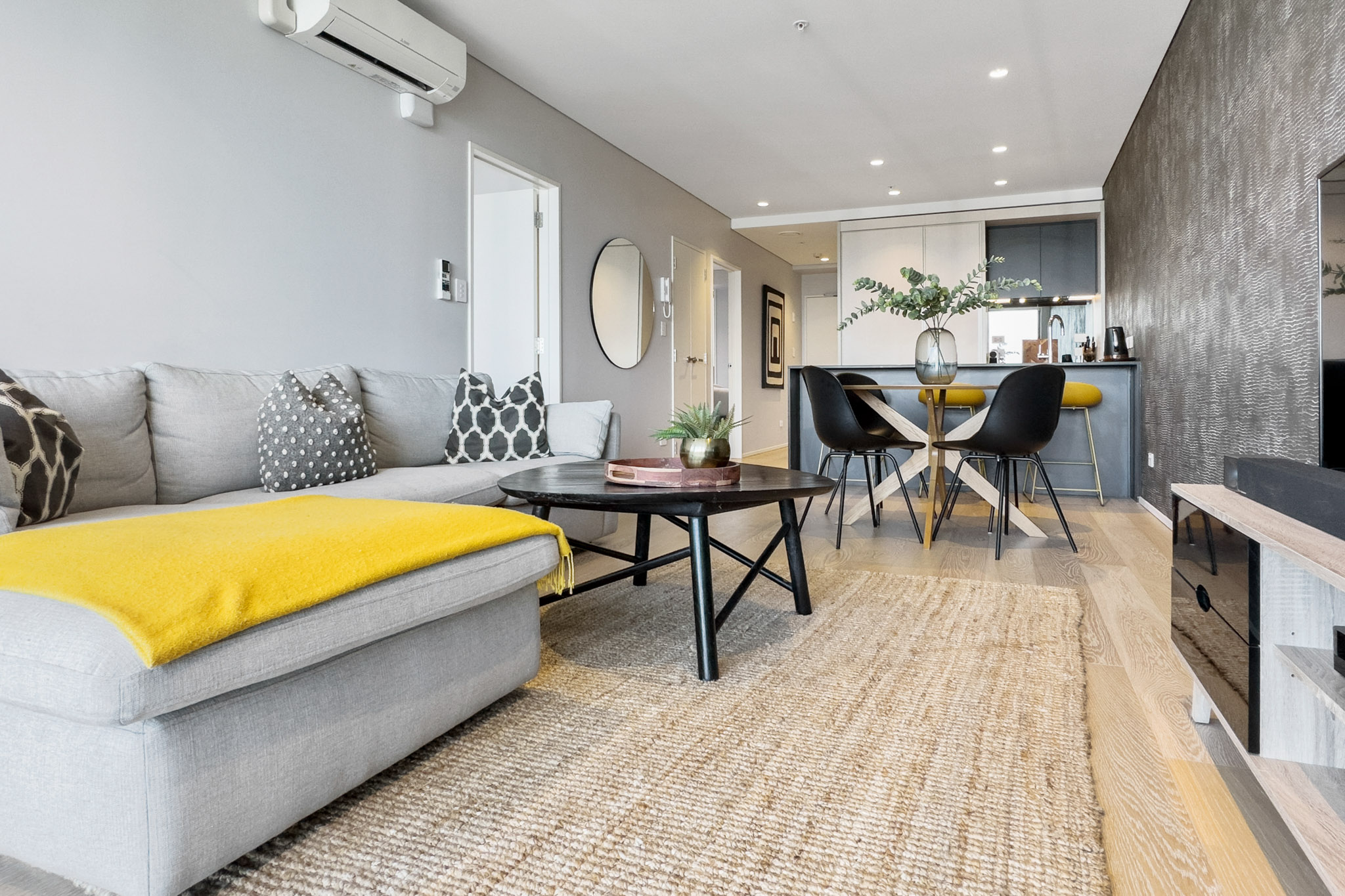 Lounge Room - The Grace Apartments by Urban Rest - Auckland, New Zealand
