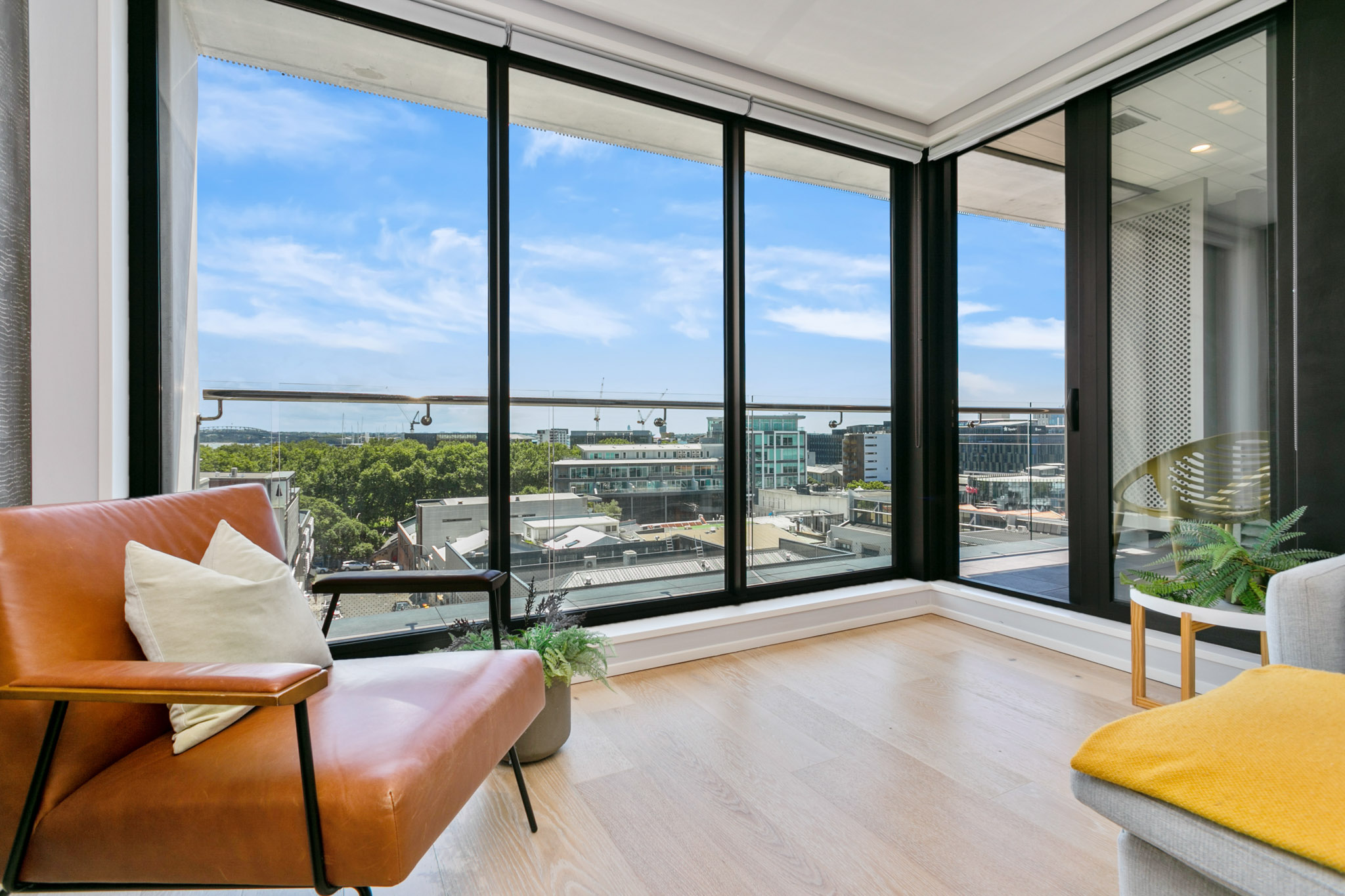 Lounge Room - The Grace Apartments by Urban Rest - Auckland, New Zealand