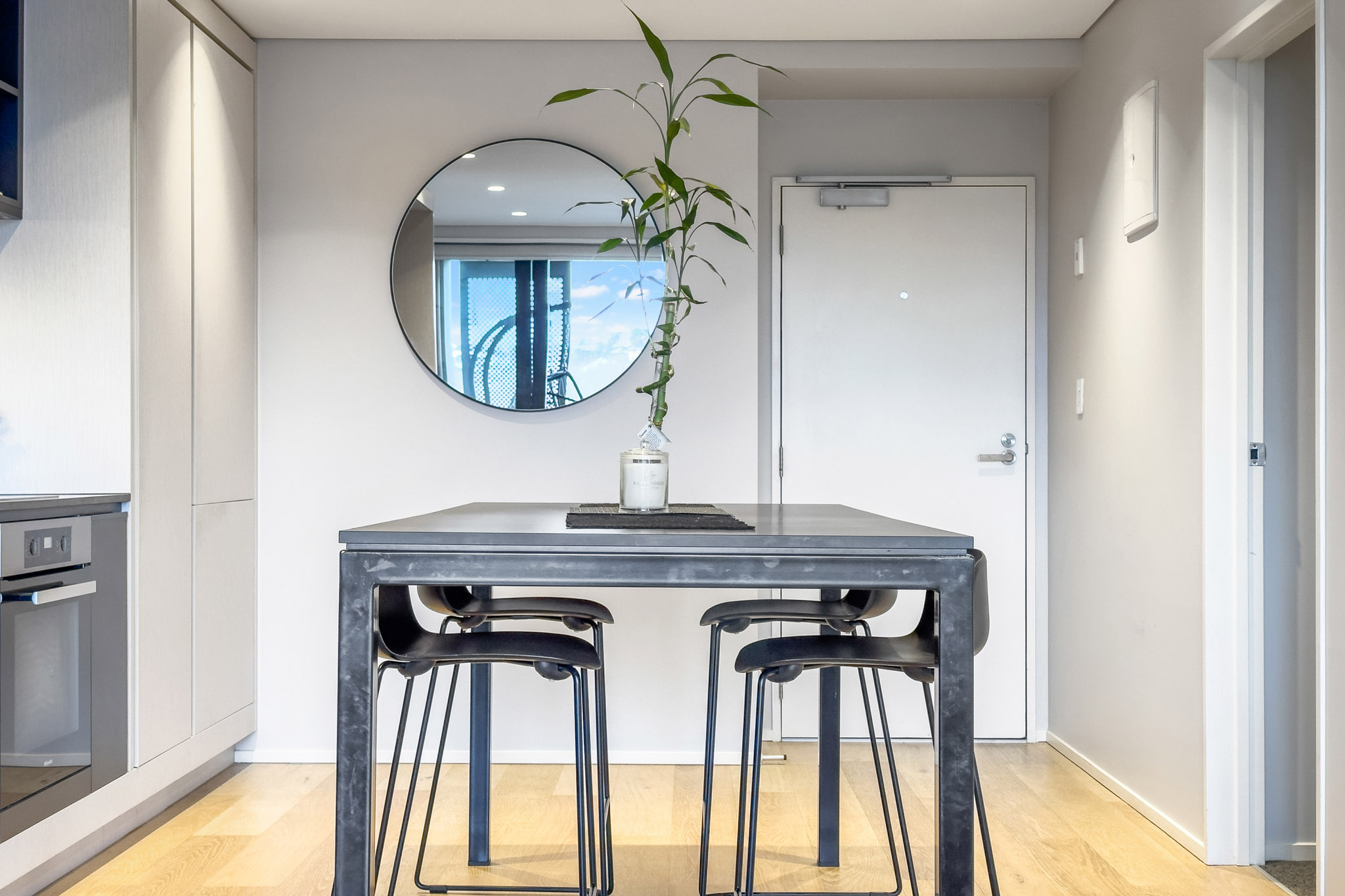 Dining Area - The Grace Apartments by Urban Rest - Auckland, New Zealand