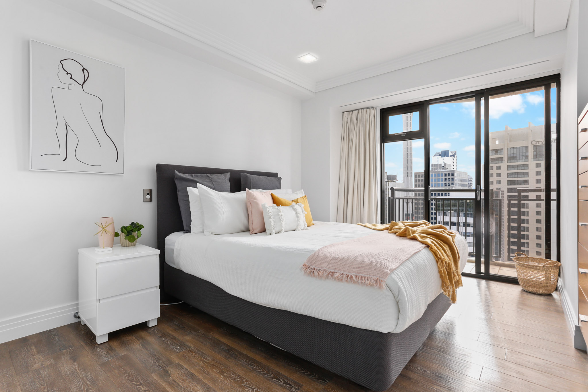 Bedroom - Metropolis Apartments by Urban Rest - Auckland, New Zealand
