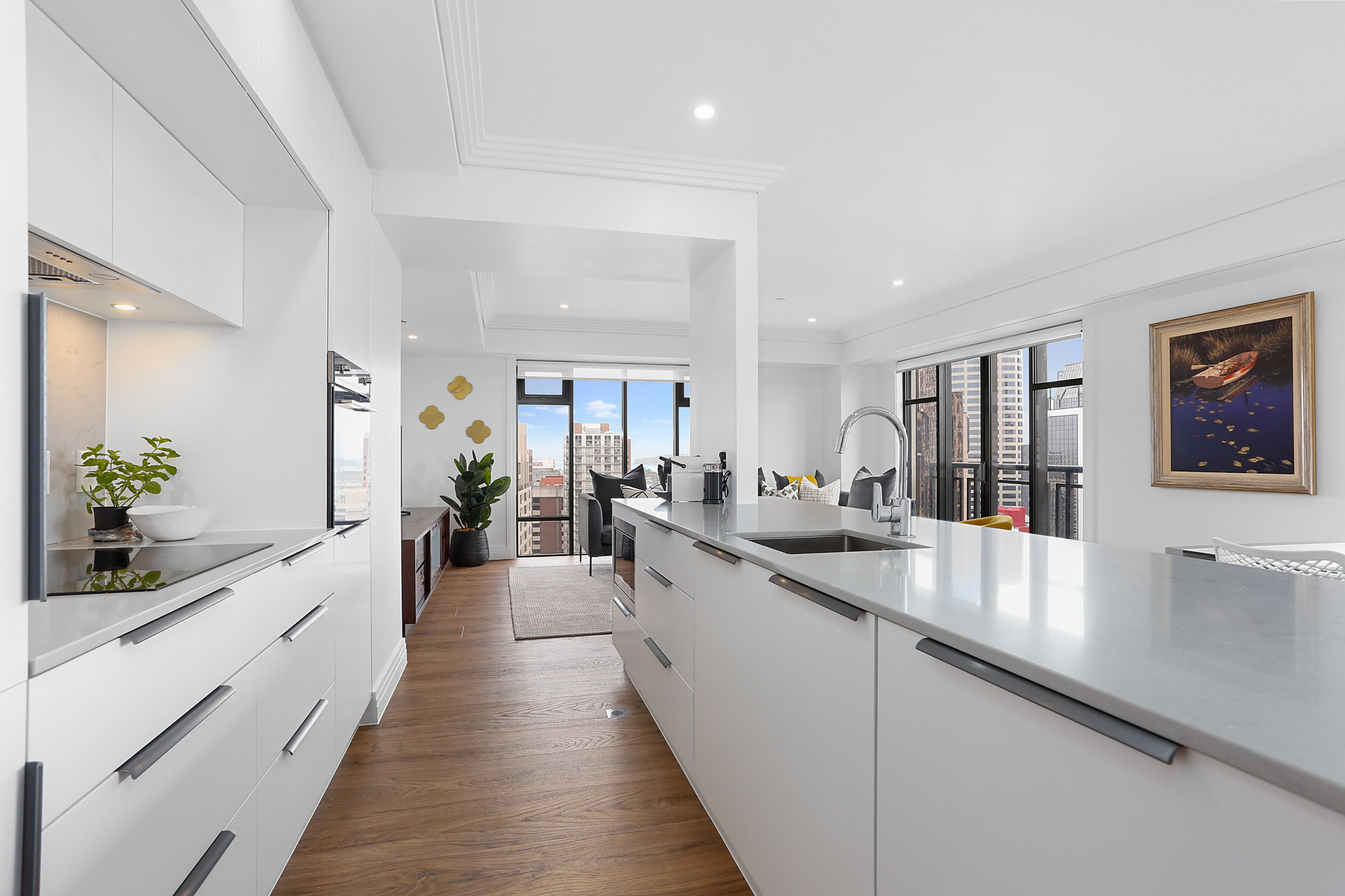 Kitchen - Metropolis Apartments by Urban Rest - Auckland, New Zealand