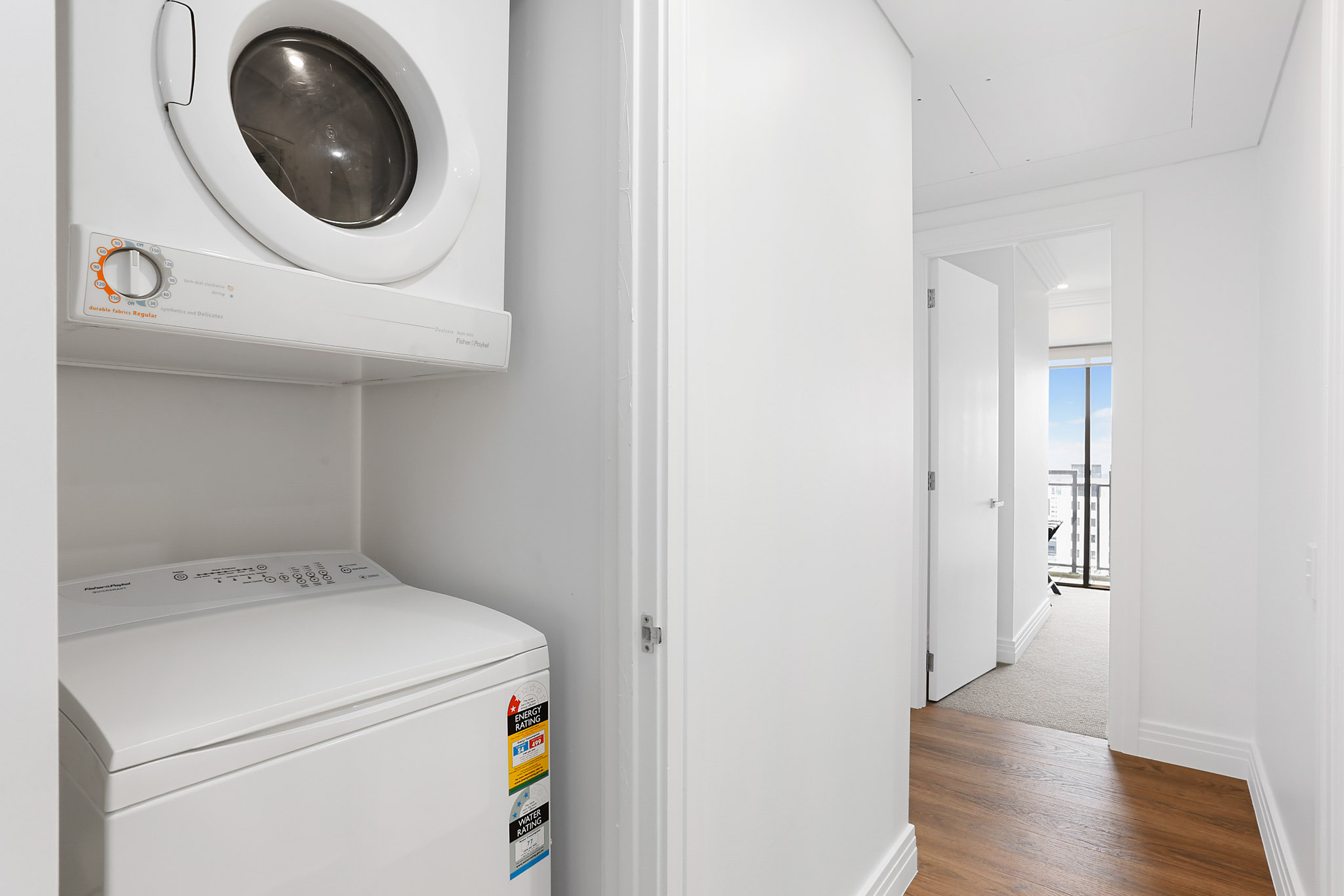 Laundry - Metropolis Apartments by Urban Rest - Auckland, New Zealand