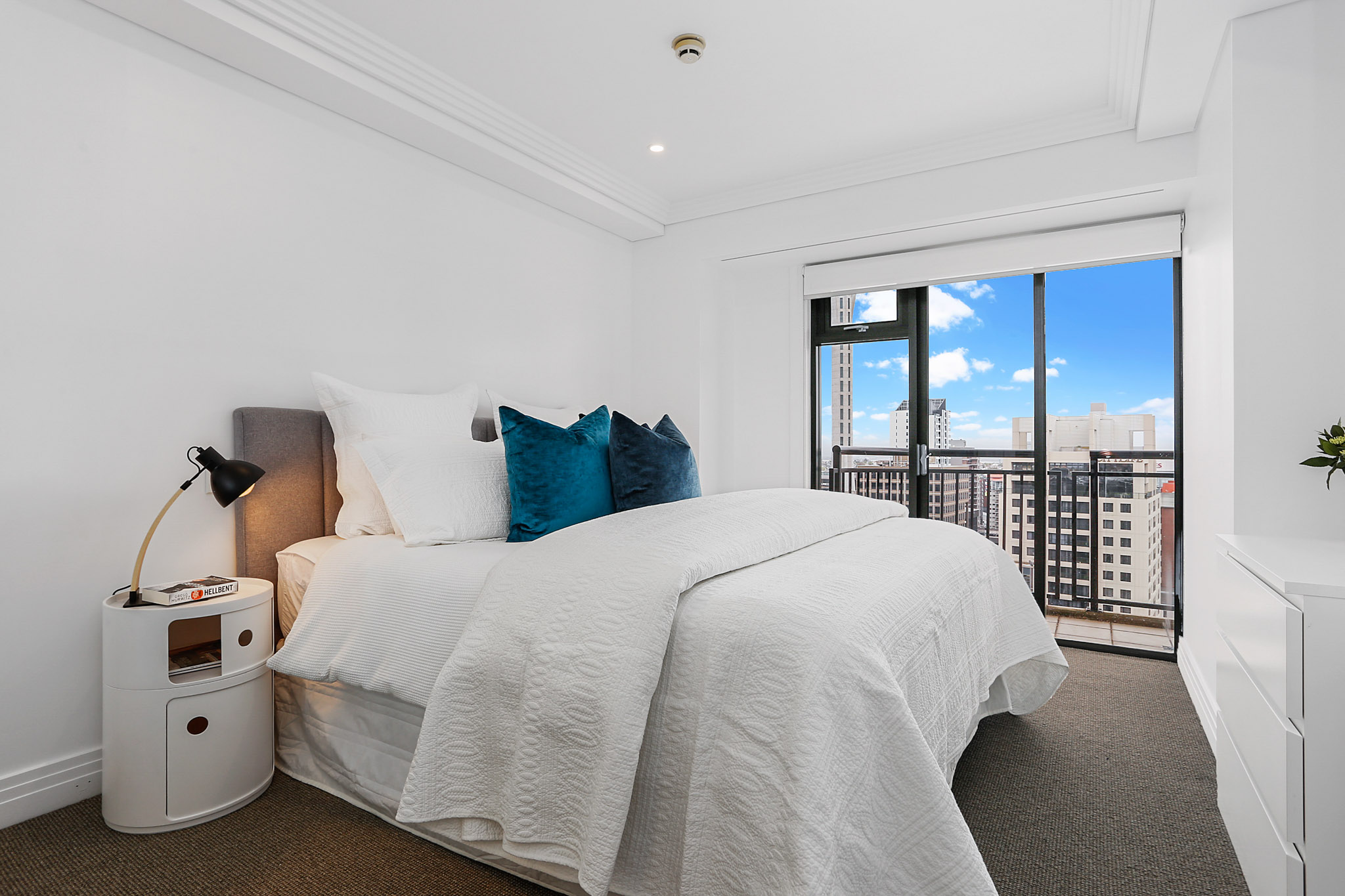 Bedroom - Metropolis Apartments by Urban Rest - Auckland, New Zealand