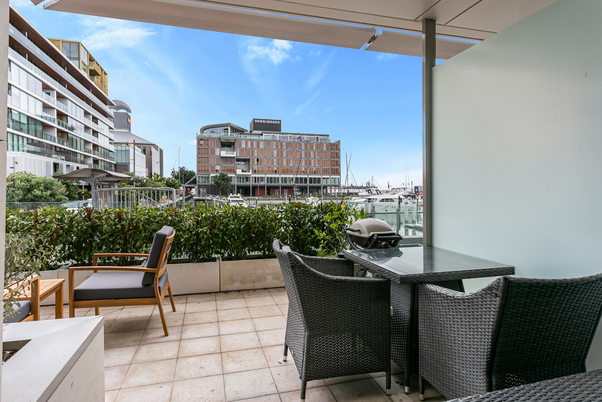 Lighter Quay Apartments by Urban Rest Auckland