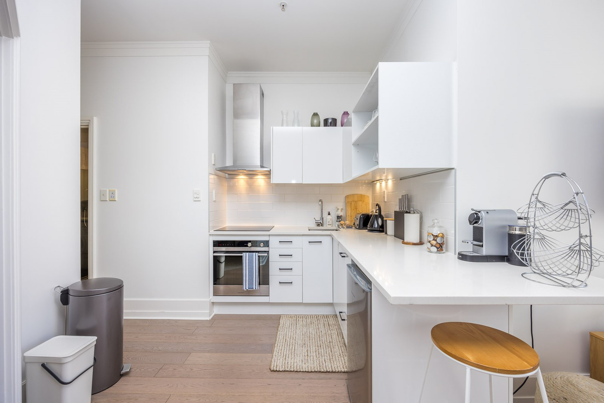 Kitchen - The Heritage Apartments by Urban Rest - Auckland, New Zealand