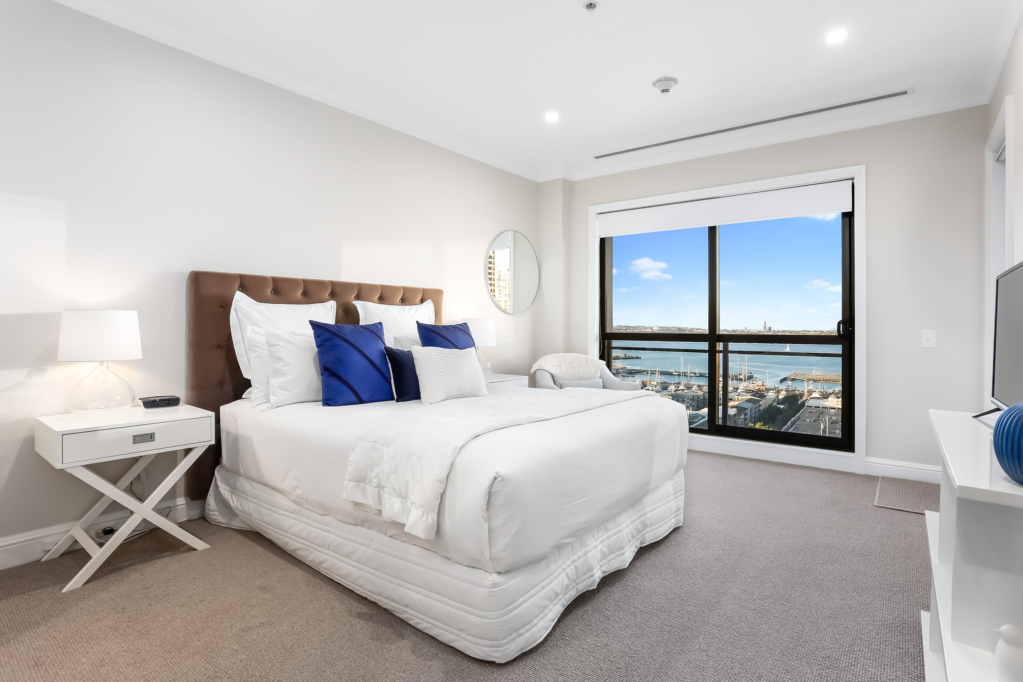Bedroom - The Heritage Apartments by Urban Rest - Auckland, New Zealand
