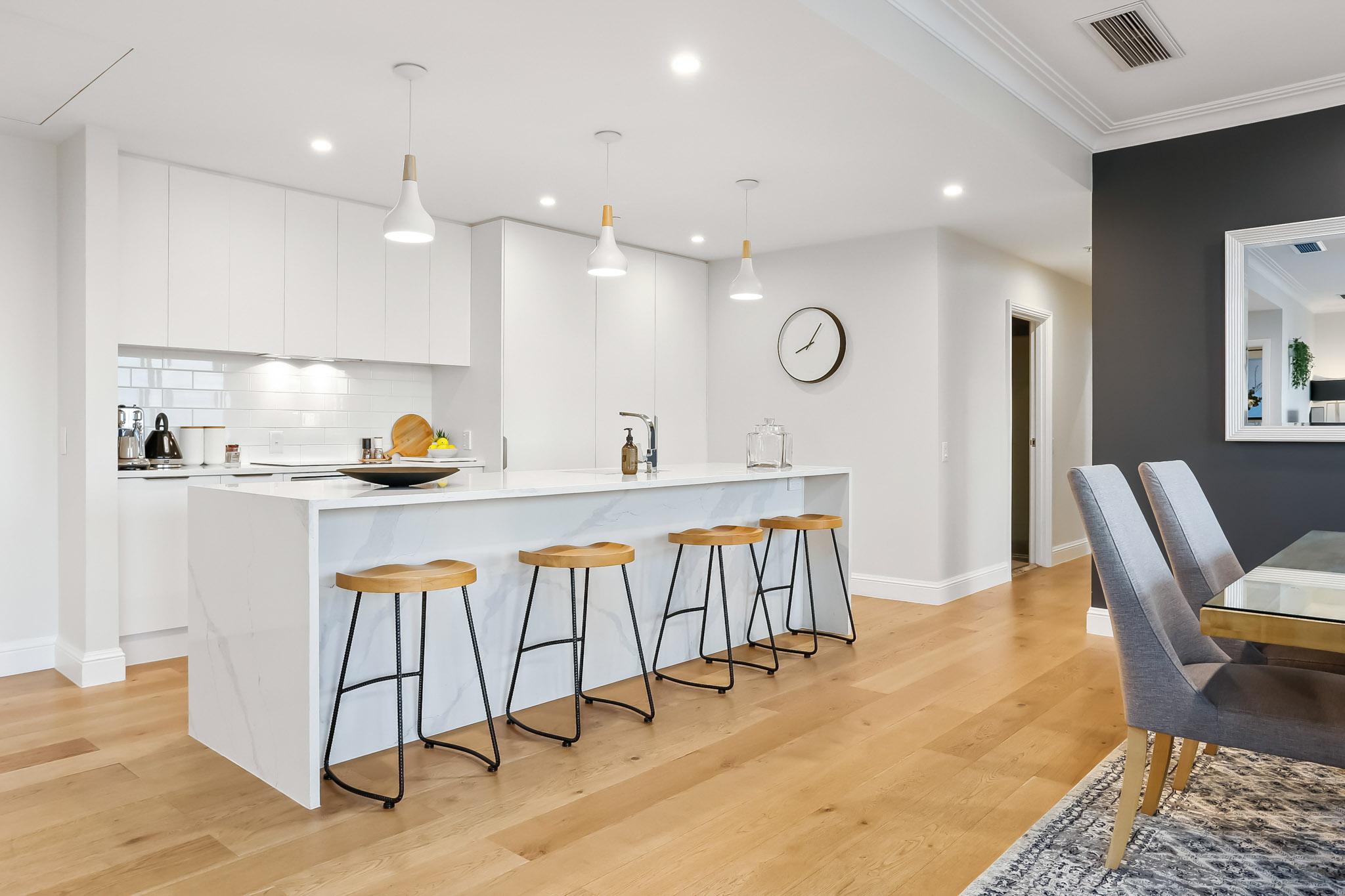 Kitchen - The Heritage Apartments by Urban Rest - Auckland, New Zealand