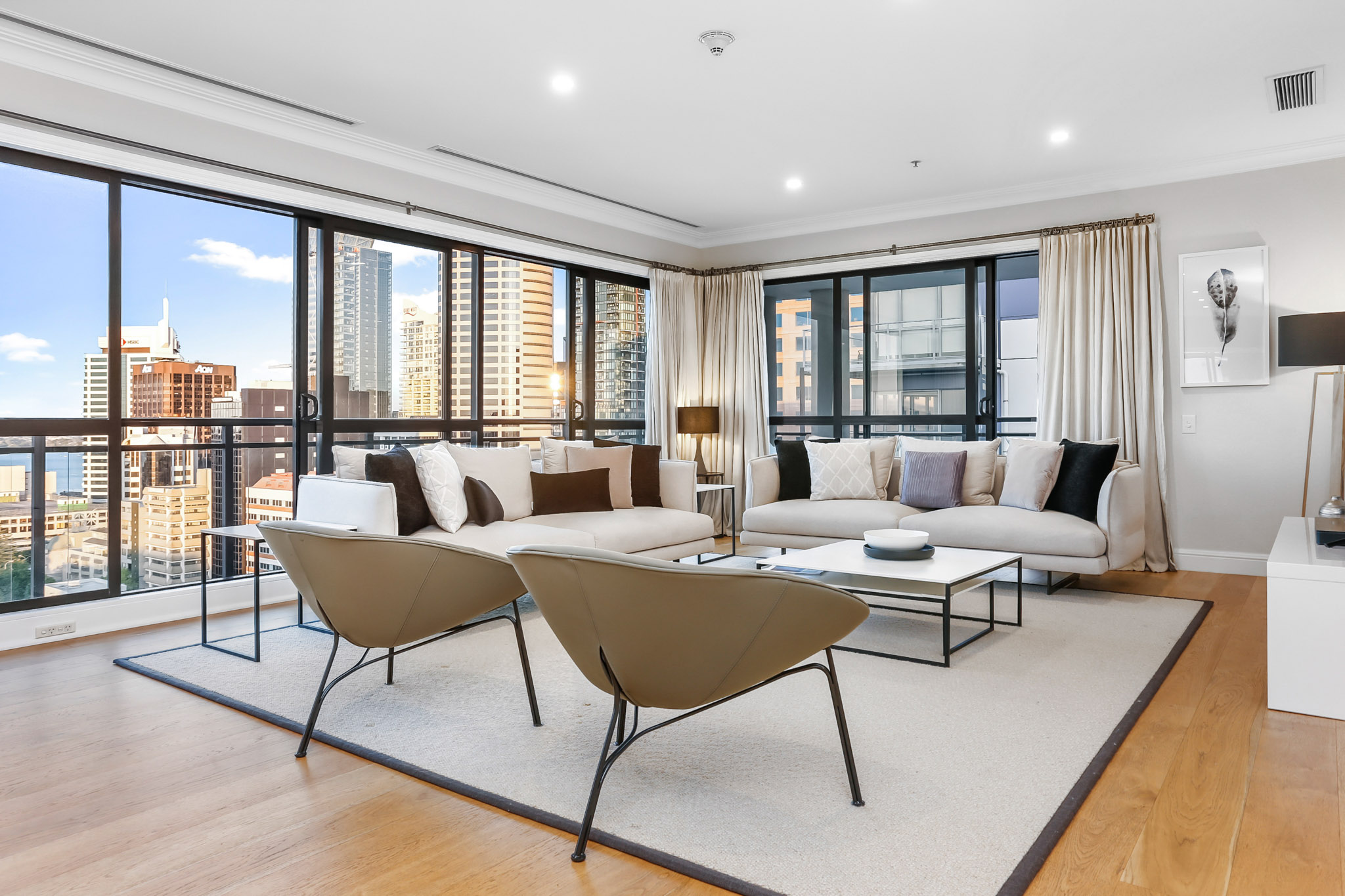 Living Room - The Heritage Apartments by Urban Rest - Auckland, New Zealand