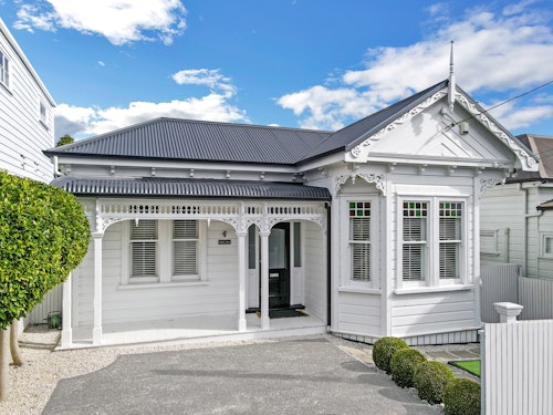 Exterior - Cowen Street Home by Urban Rest - Auckland, New Zealand