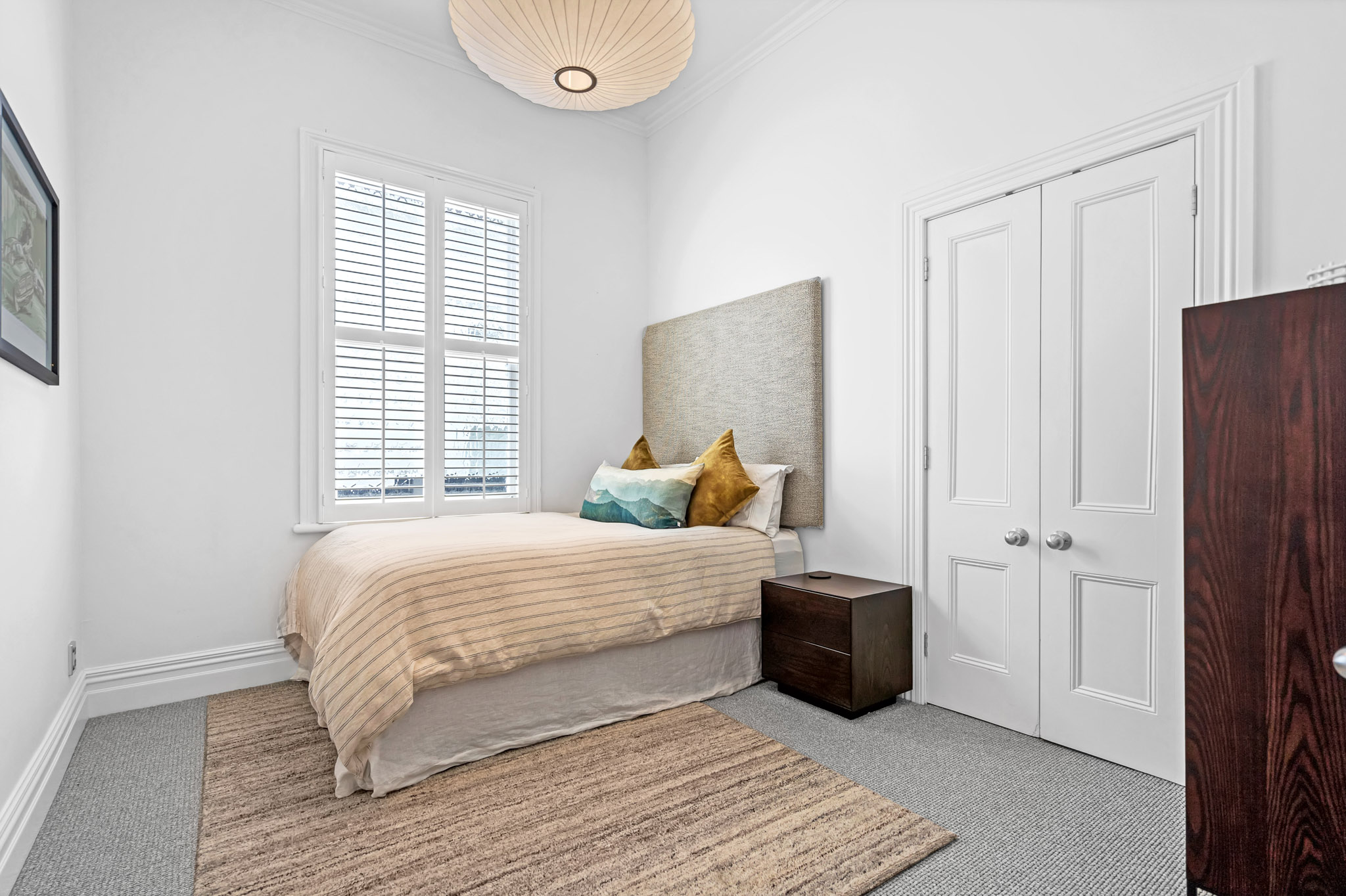 Bedroom - Cowen Street Home by Urban Rest - Auckland, New Zealand