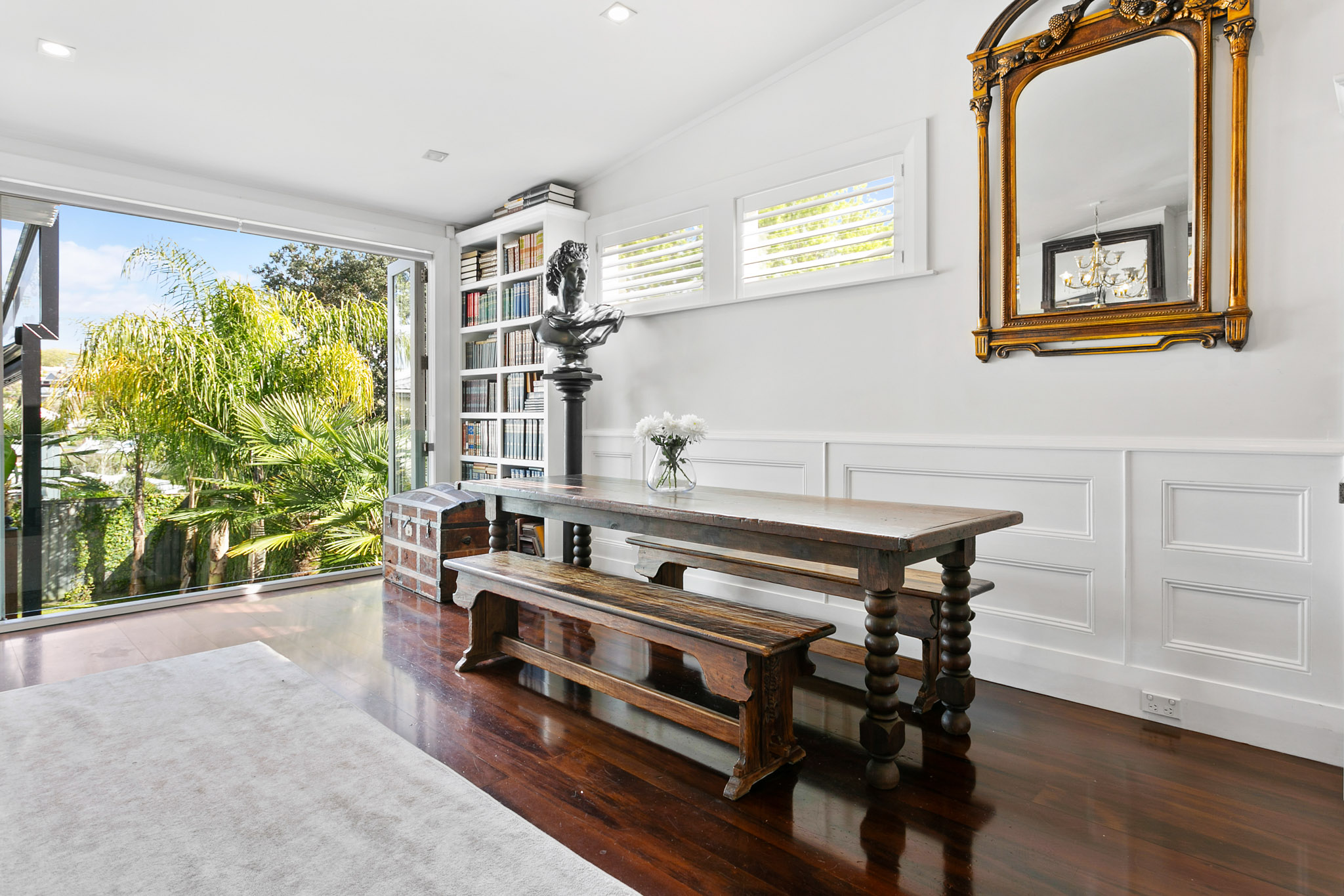 Dining Area - Freemans Bay Home by Urban Rest - Auckland, New Zealand