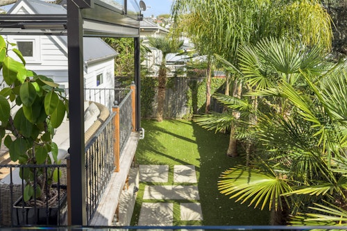 Backyard - Freemans Bay Home by Urban Rest - Auckland, New Zealand