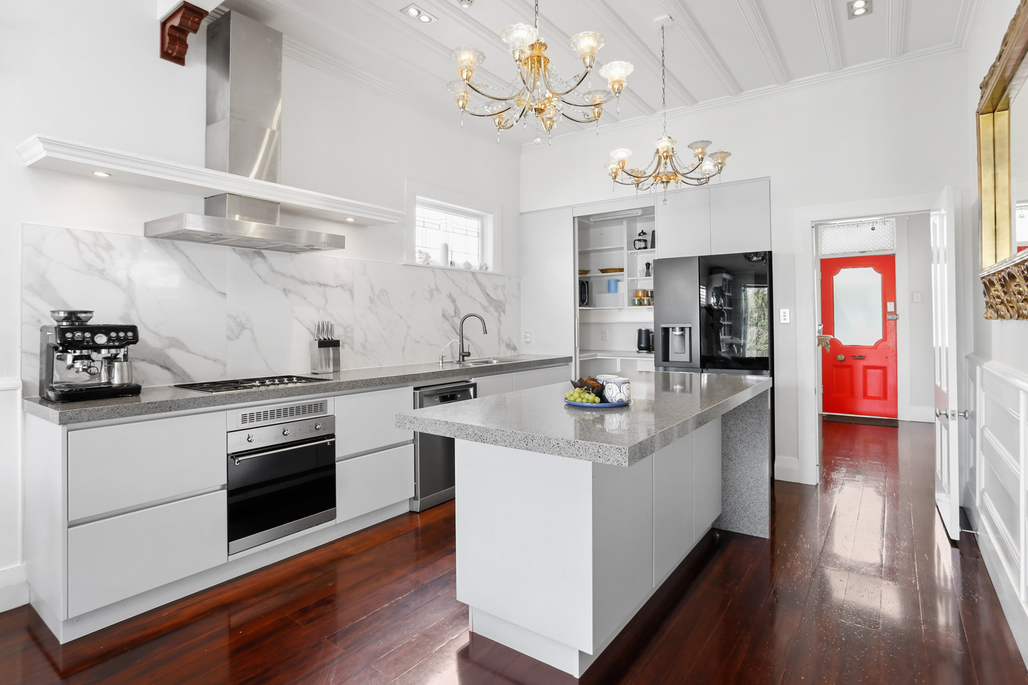 Kitchen - Freemans Bay Home by Urban Rest - Auckland, New Zealand